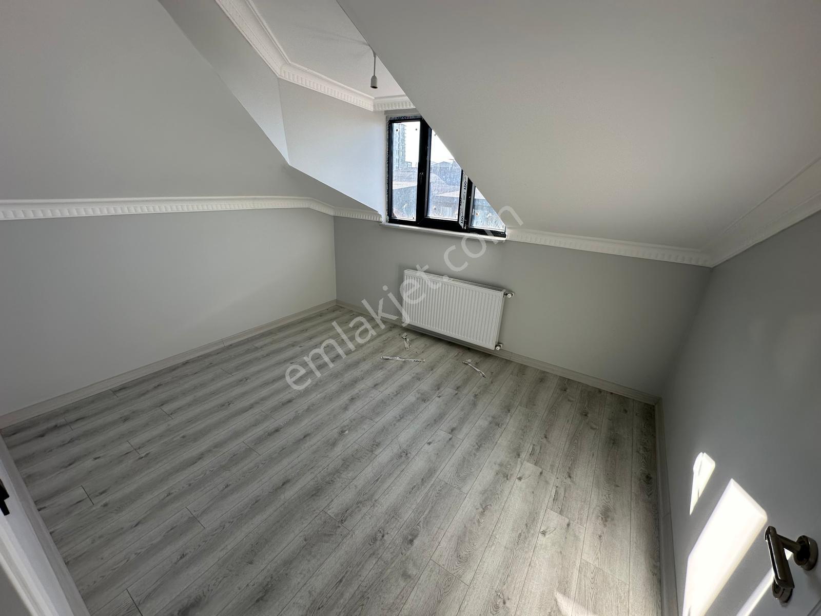 Projemax Gyo Dan Sultangazi Habipler Mahallesinde 4+2 160 M2 Dublex - Görsel 22