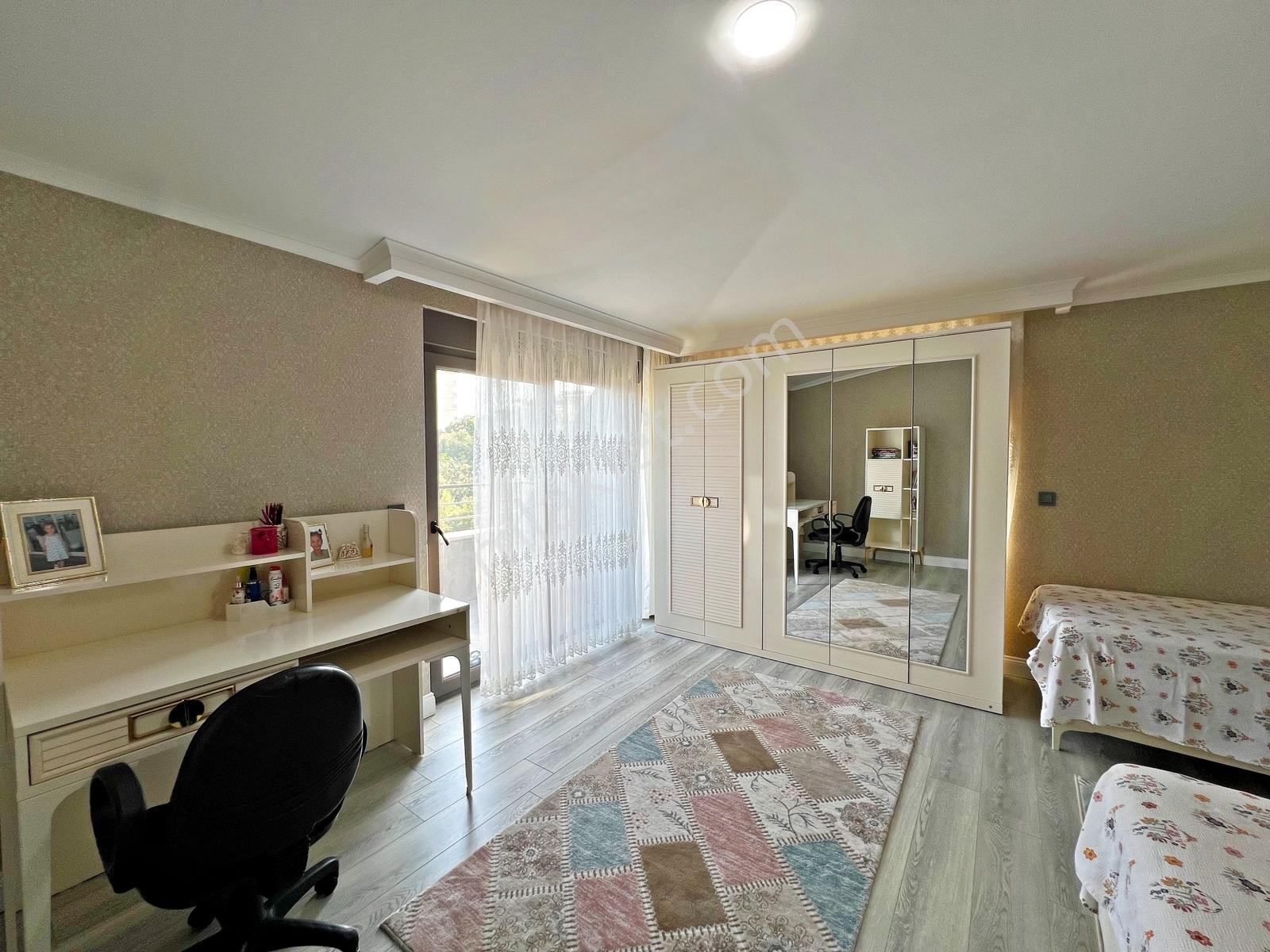 Alanya Çıplaklıda Satılık 4+1 Site İçi Havuzlu Dubleks Daire - Görsel 24