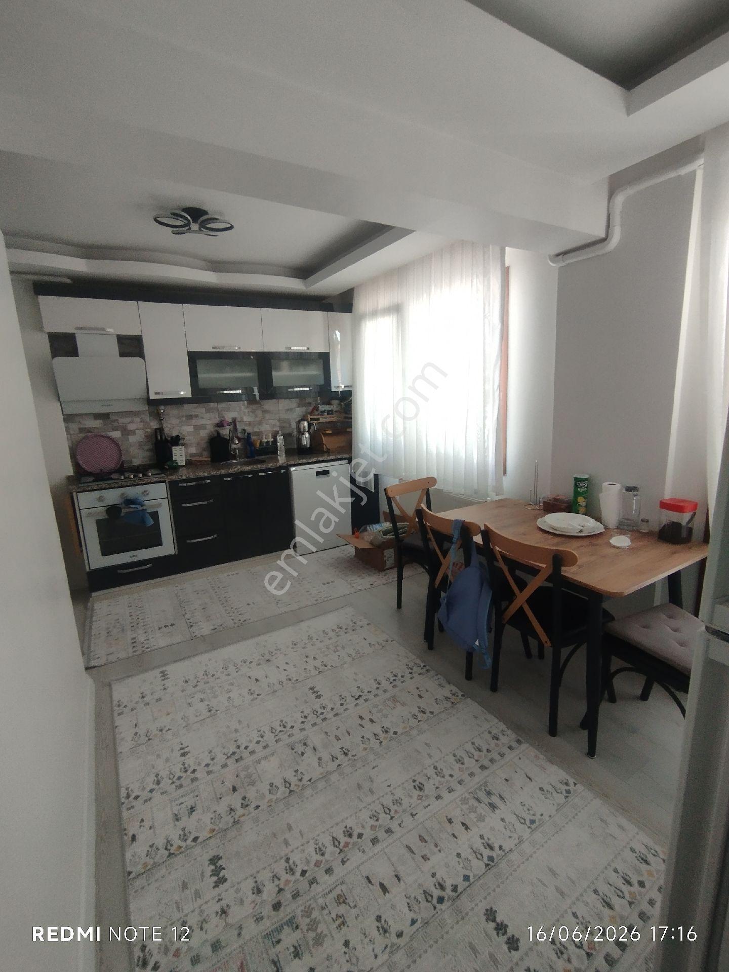 Yeşilyurt Kazım Karabekir Mahallesinde Köşe Başı - Görsel 13