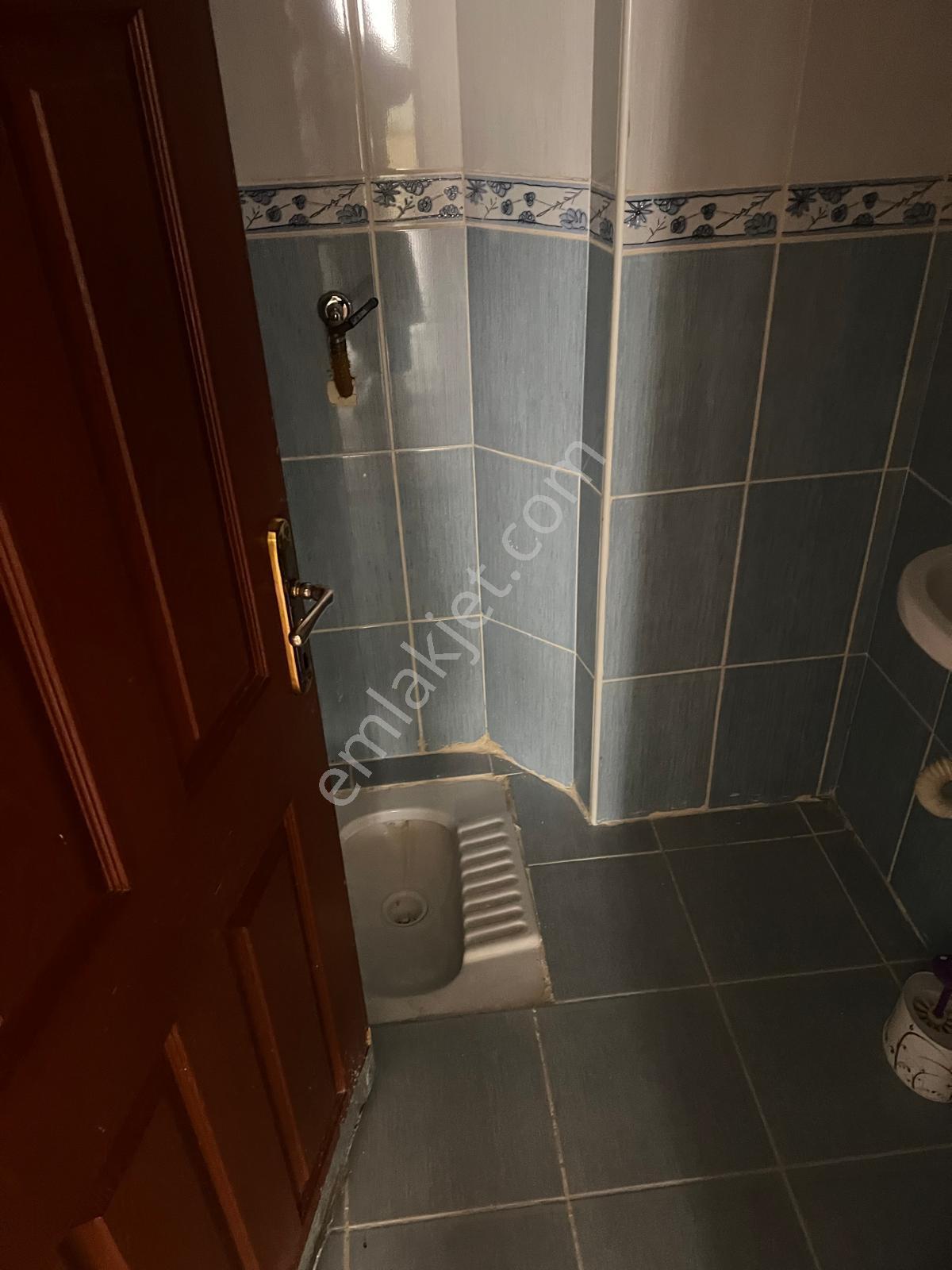 Baltacılar Cadde Üzerinde Kat Konumlu 3+1 Kiralık - Görsel 35