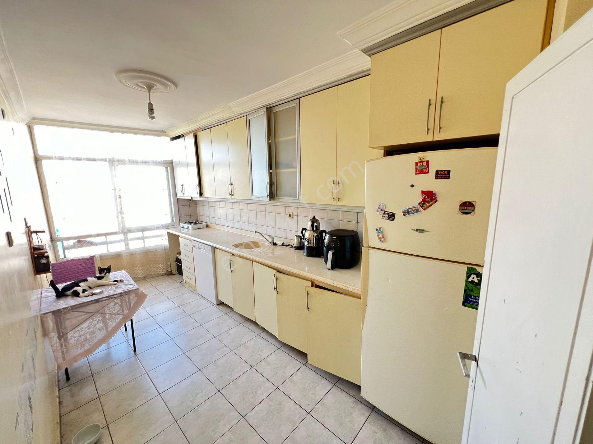 Prestij'den Özgür Çoçuk Park Civarı Cadde Üzeri Asansörlü 3+1 Daire - Görsel 8