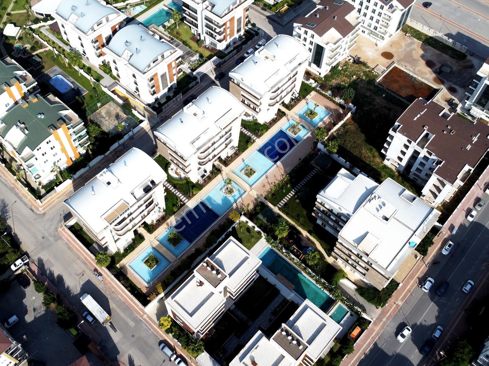 Konaklar Bölgesinde Prestijli Sitede Lüks 3+1 Satılık Daire - Görsel 35