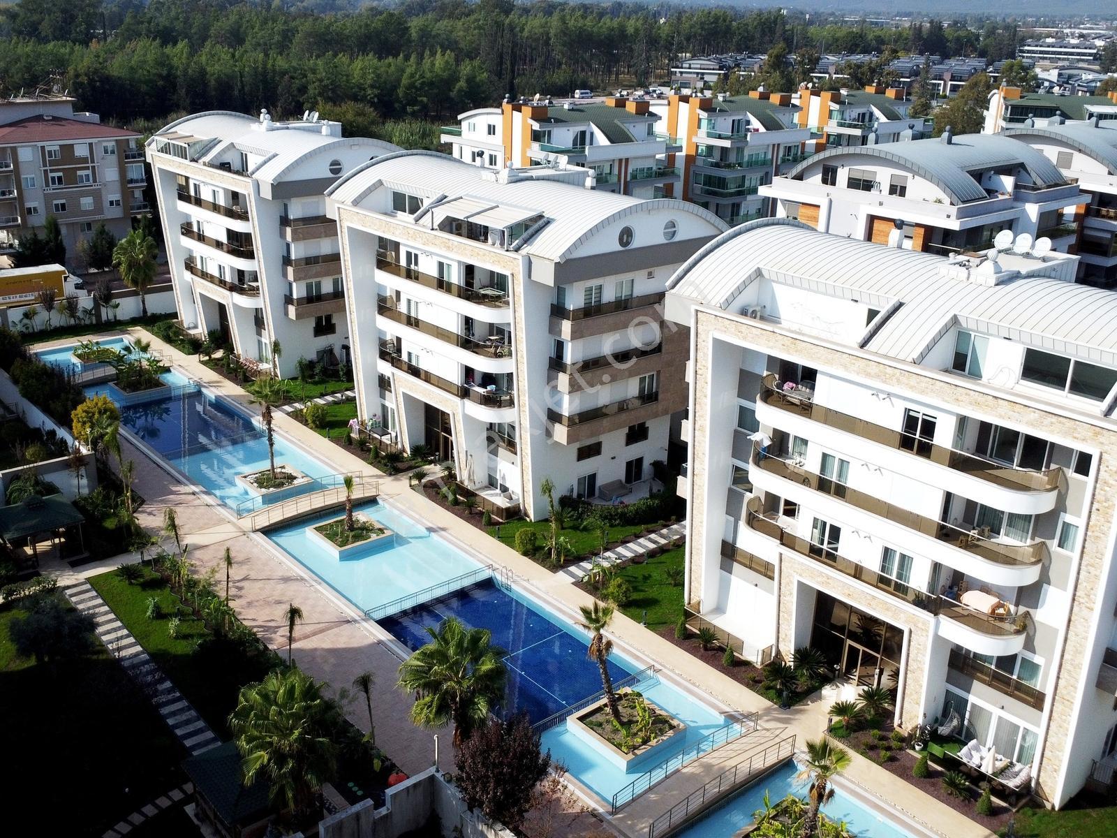 Konaklar Bölgesinde Prestijli Sitede Lüks 3+1 Satılık Daire - Görsel 31