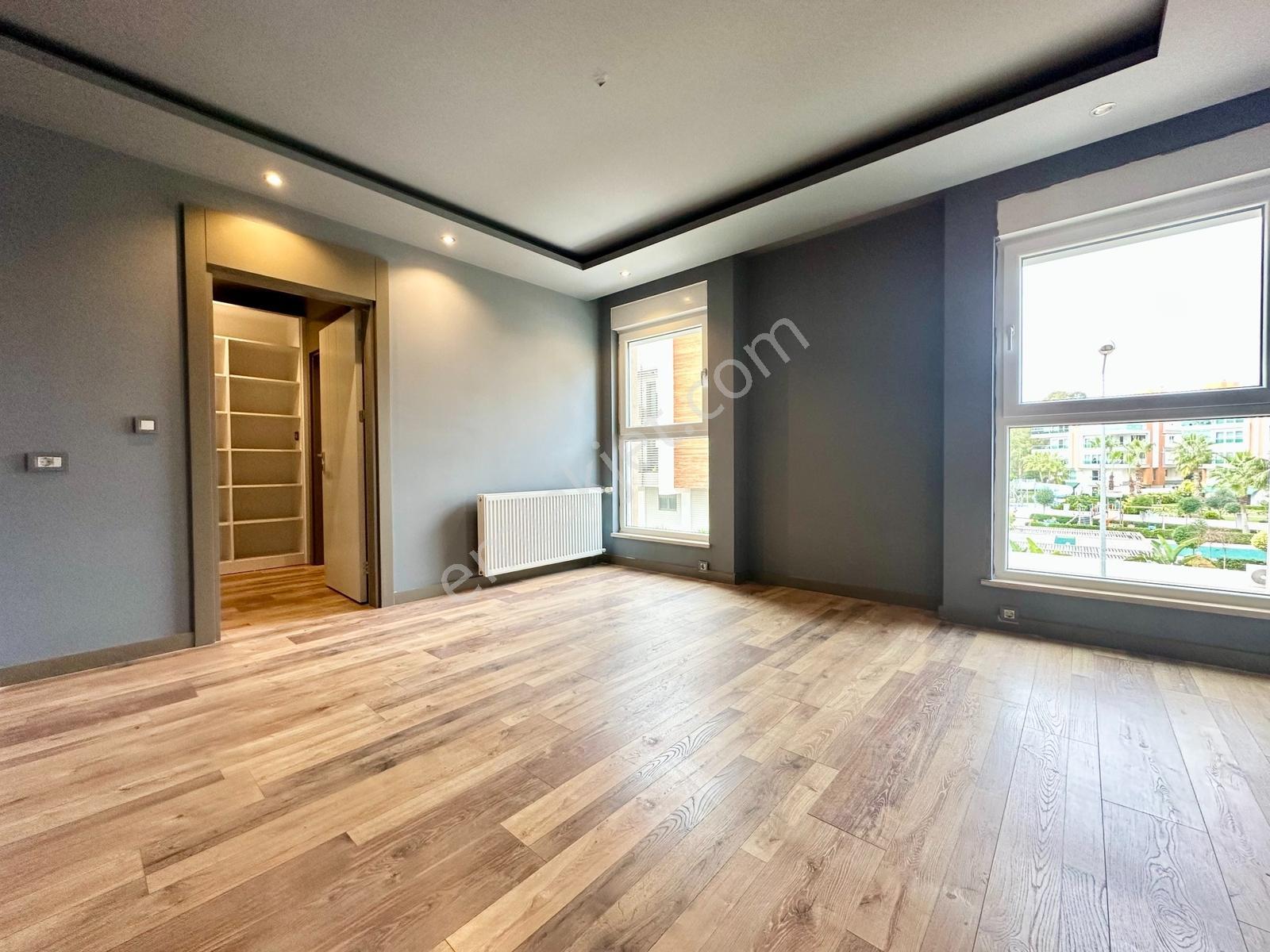 Konaklar Bölgesinde Prestijli Sitede Lüks 3+1 Satılık Daire - Görsel 13