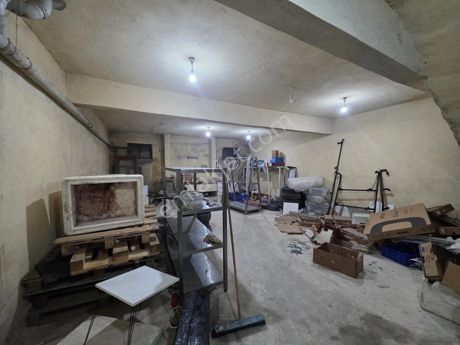 Kombassan Dükkanlarında Satılık 240 M² Dükkan - Görsel 7