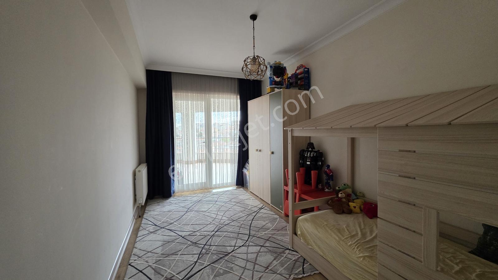 Ned Serrapark Sitesi'nde Ebeveyn Banyolu Kiralık 3+1 Daire - Görsel 30