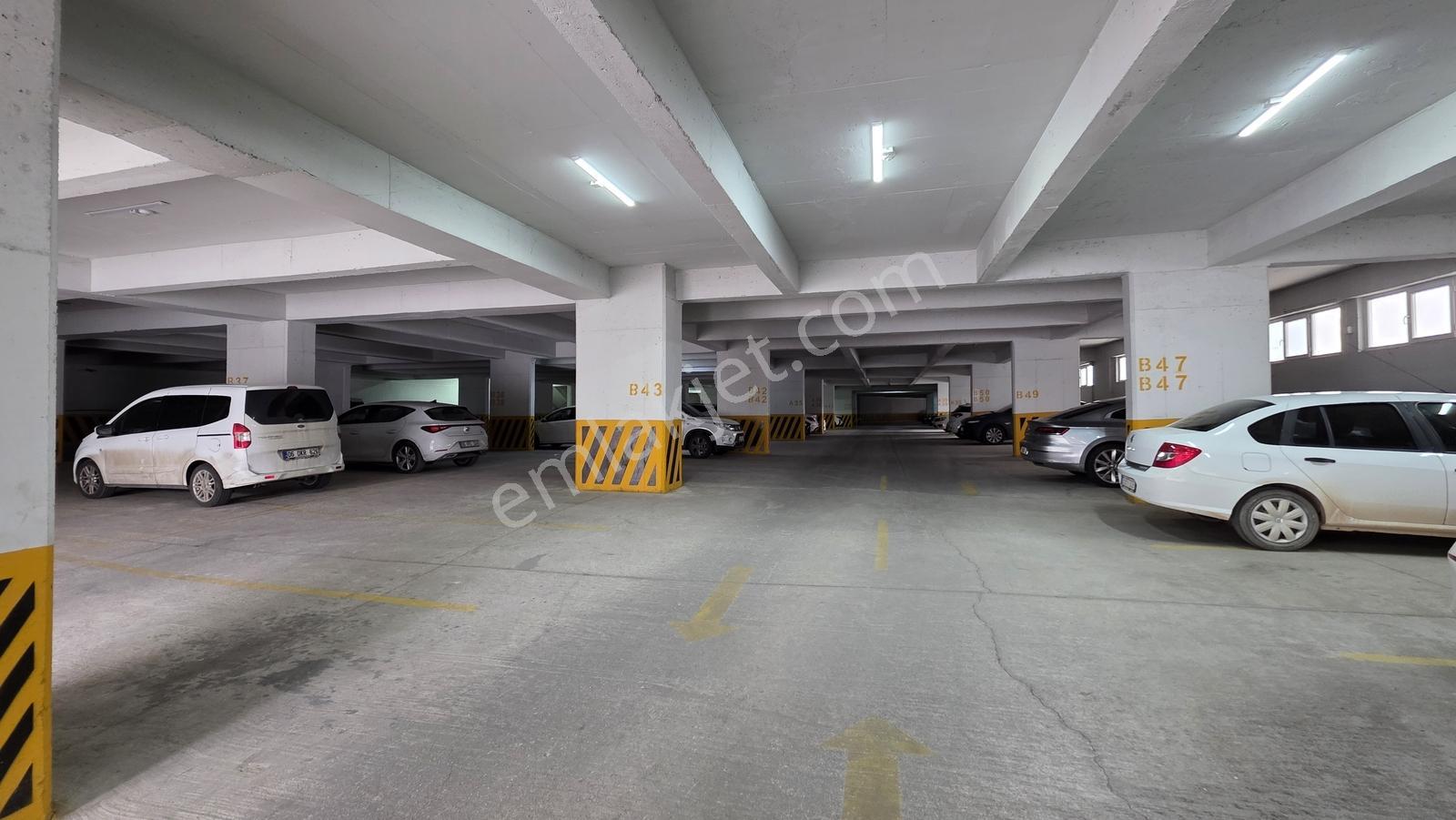 Ned Serrapark Sitesi'nde Ebeveyn Banyolu Kiralık 3+1 Daire - Görsel 20