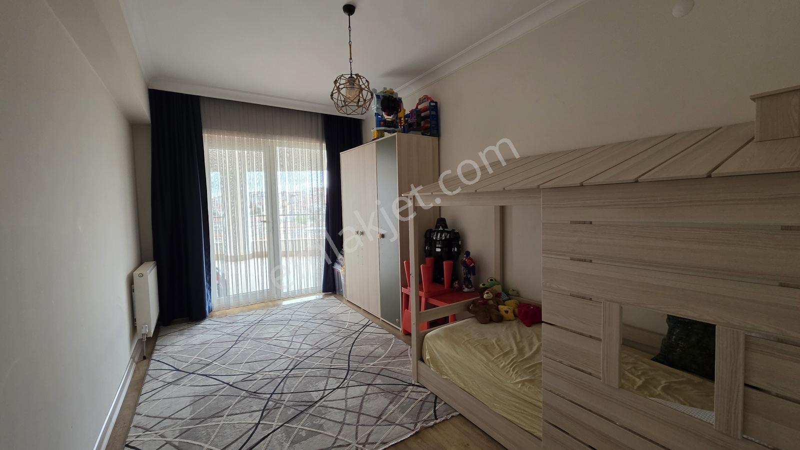 Ned Serrapark Sitesi'nde Ebeveyn Banyolu Kiralık 3+1 Daire - Görsel 29