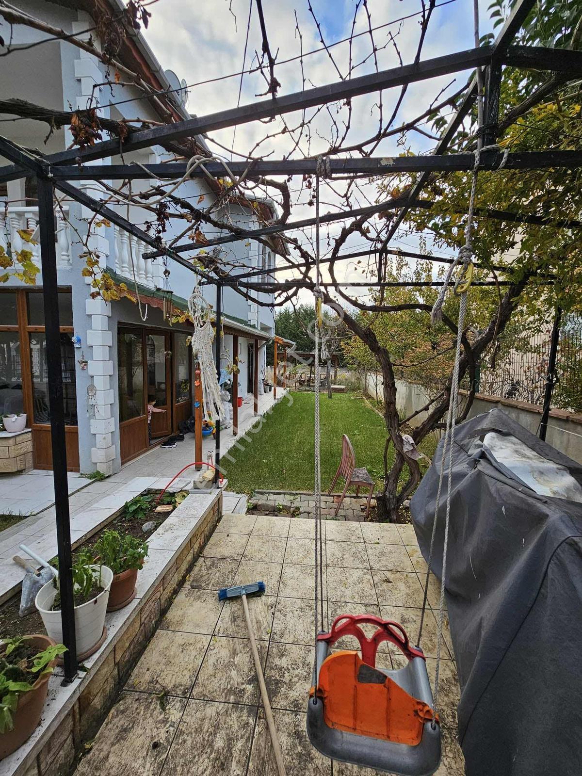 Marmaraereğlisin De 4+1 Satılık Villa - Görsel 18