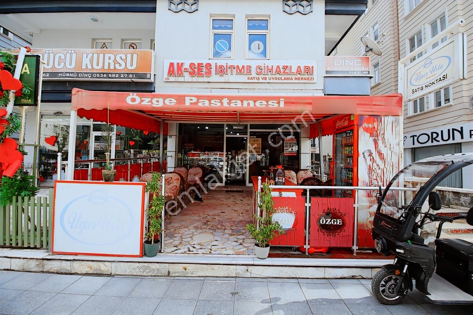 Aksaray Merkez Cerdiğinde Devren Satılık İşler Durumda Pastane