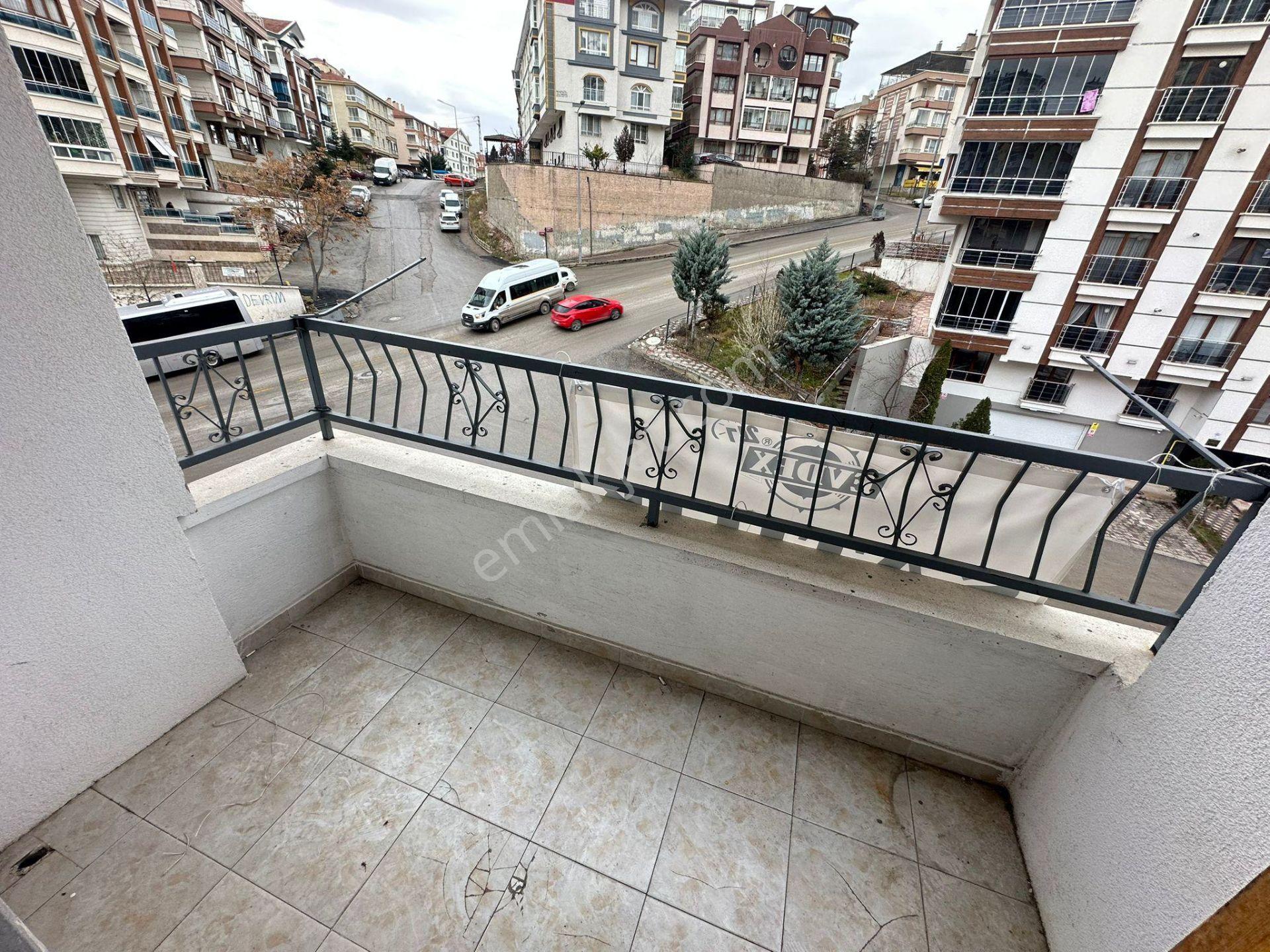 19 Mayıs Cadde Üzeri 3+1 Bağımsız Ön Cephe Yalıtımlı Bina Acil!! - Görsel 9