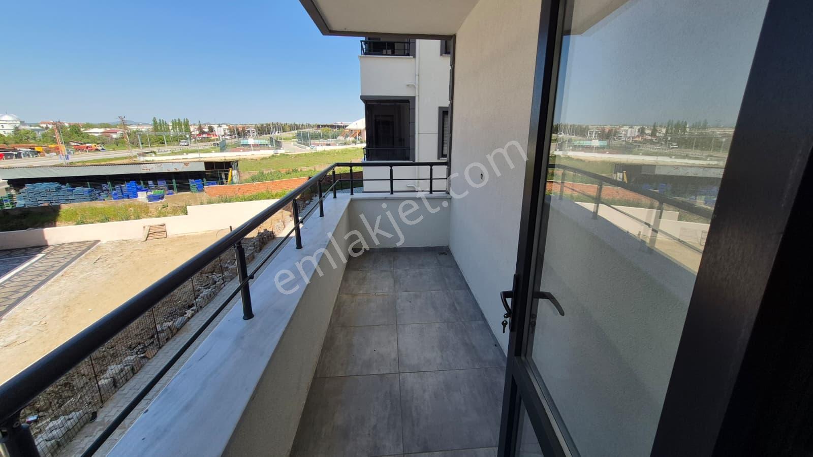 B&u Gayrimenkulden Atatürk Mah. Kiralık 2+1 Sıfır Daire. - Görsel 6