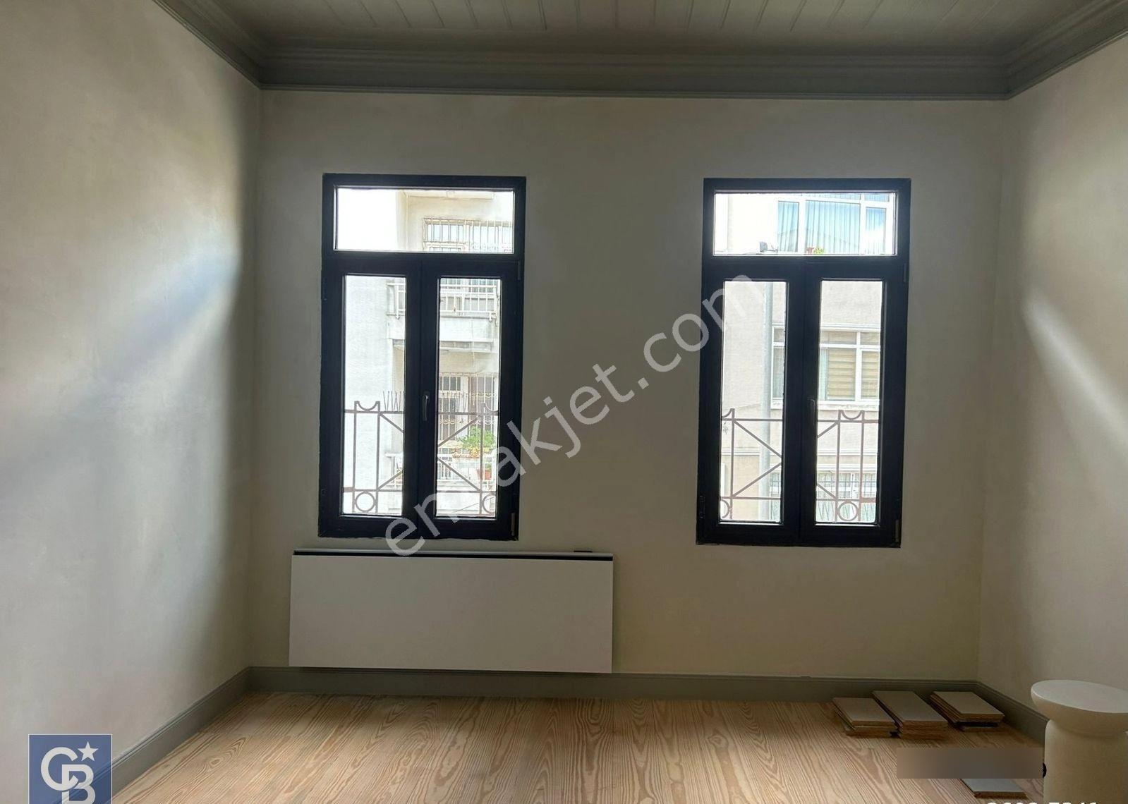 Ortaköyde Yenilenmiş Müstakil Bina | Bahçeli, 2 Girişli, Özgün - Görsel 29