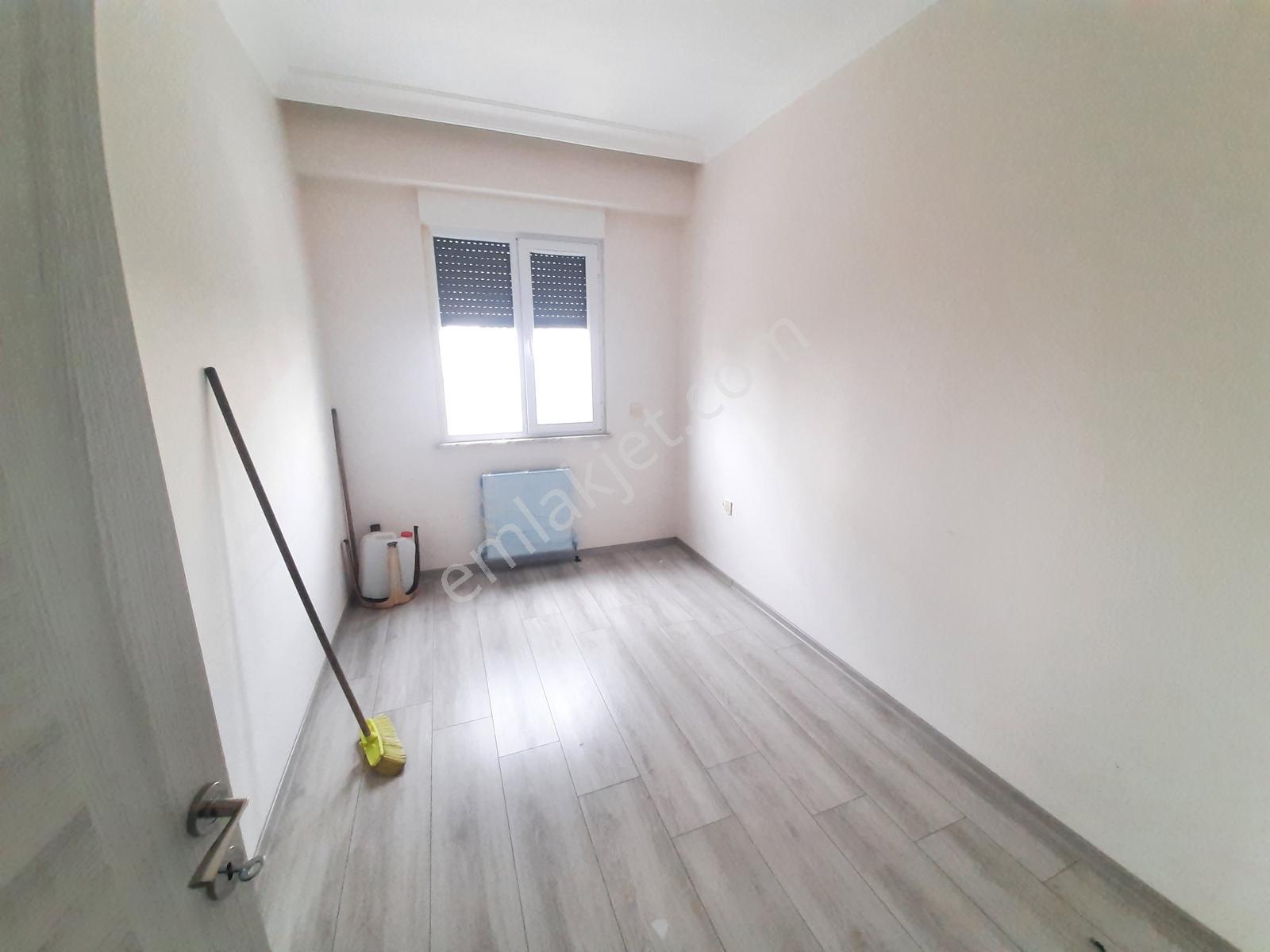 Pendik Yeni Mahalle Plevne Caddesi Yeni Binada Kiralık 3+1 Daire - Görsel 20