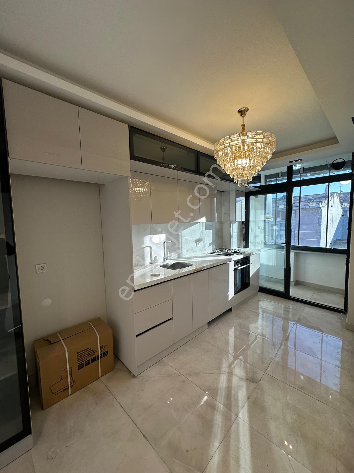 Projemax Dan Sultangazi İsmet Paşa Mahallesinde 3+1 120 M2 4.kat Daire - Görsel 19