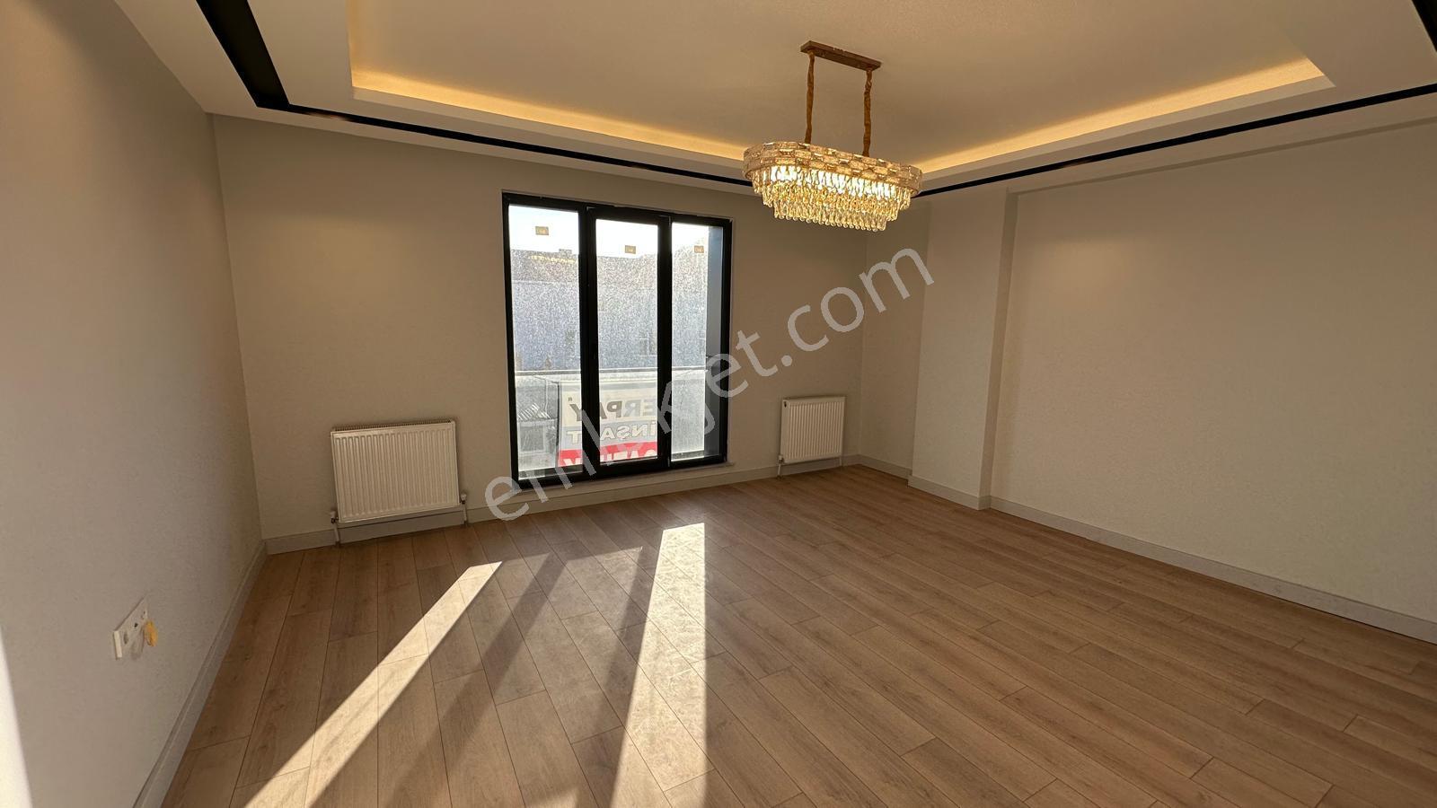 Projemax Dan Sultangazi İsmet Paşa Mahallesinde 3+1 120 M2 4.kat Daire - Görsel 3
