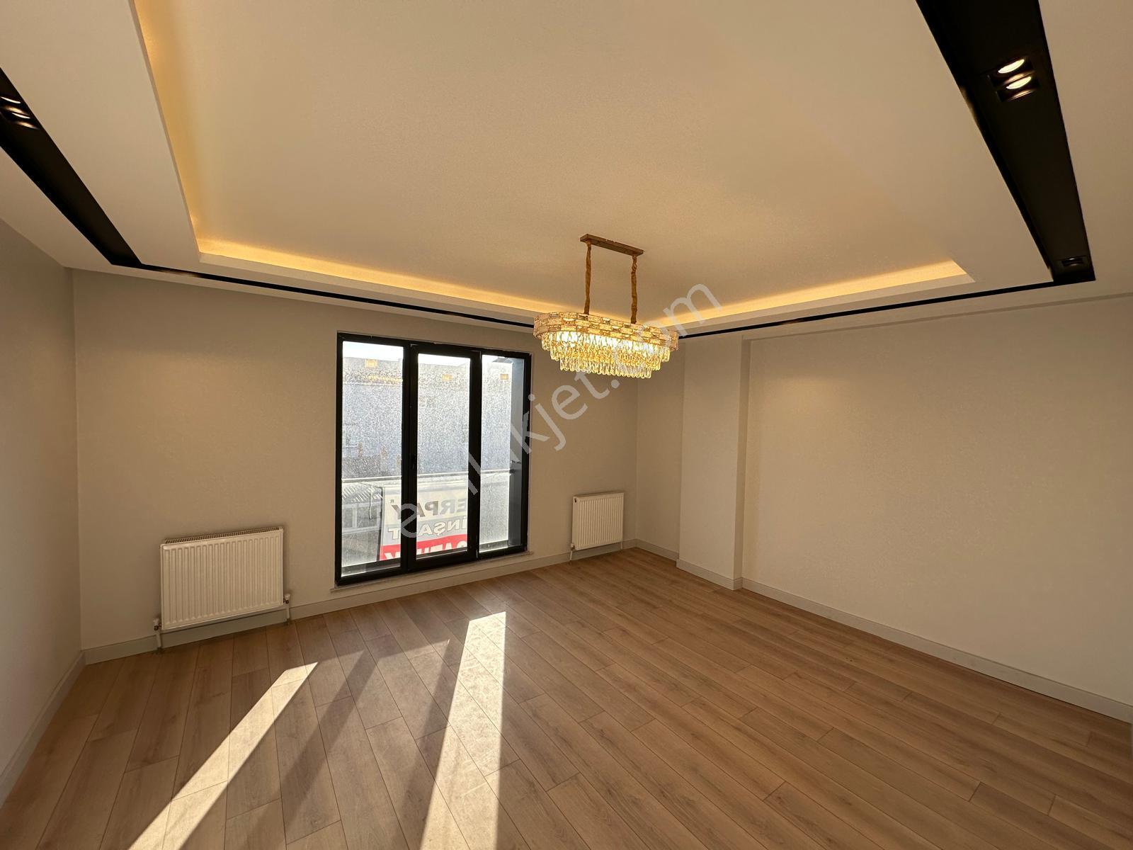 Projemax Dan Sultangazi İsmet Paşa Mahallesinde 3+1 120 M2 4.kat Daire - Görsel 2