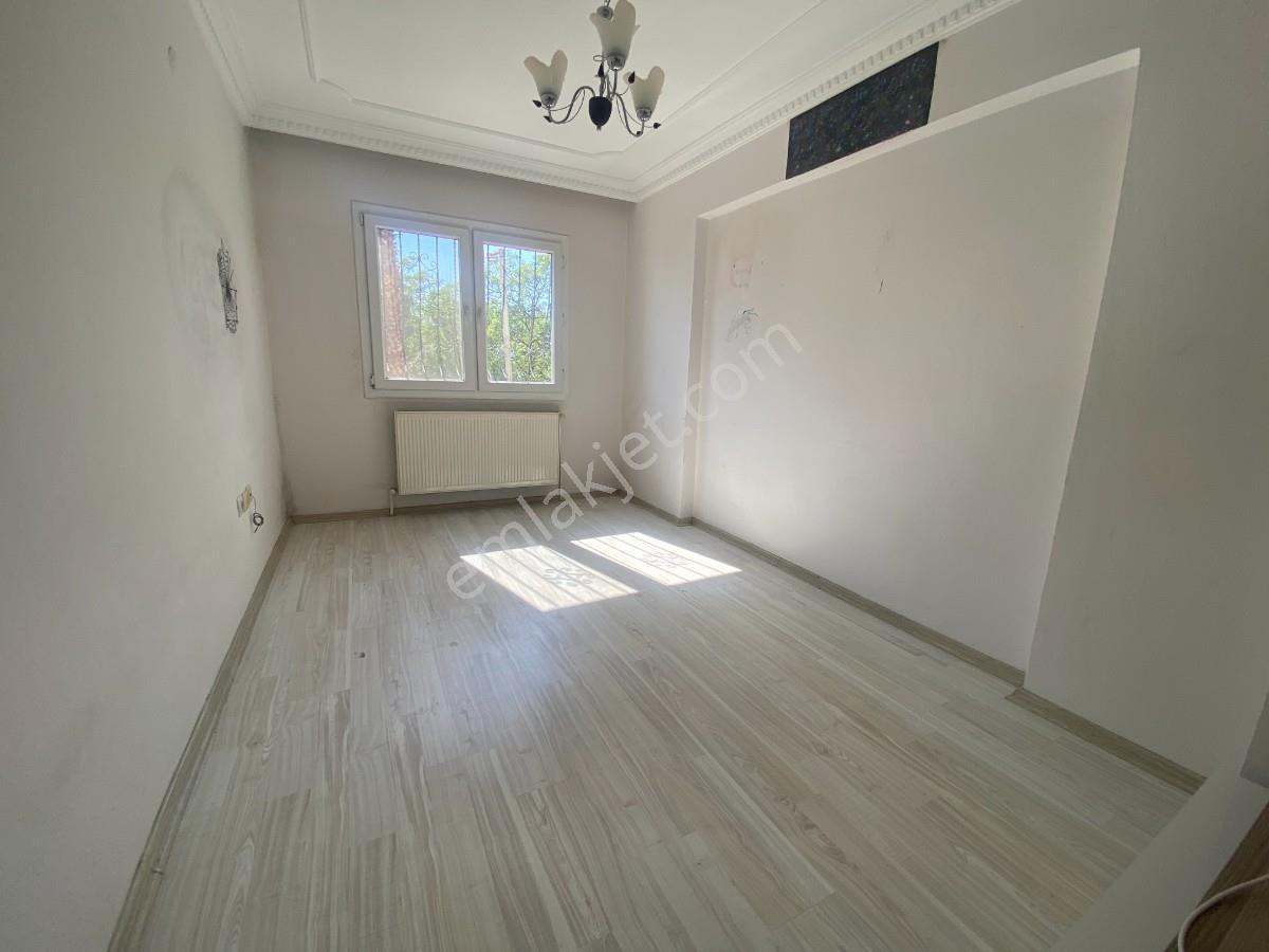 İzmir Çiğli Balatçık Evka 5 Te 3+1 Köşe Daire - Görsel 12