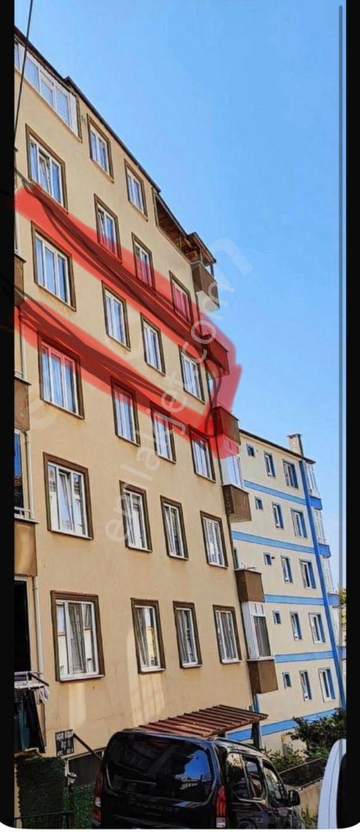 Denize 5 Dak.mesafede-(isteyene Eşyalı) Satılık-2+1 4.kat