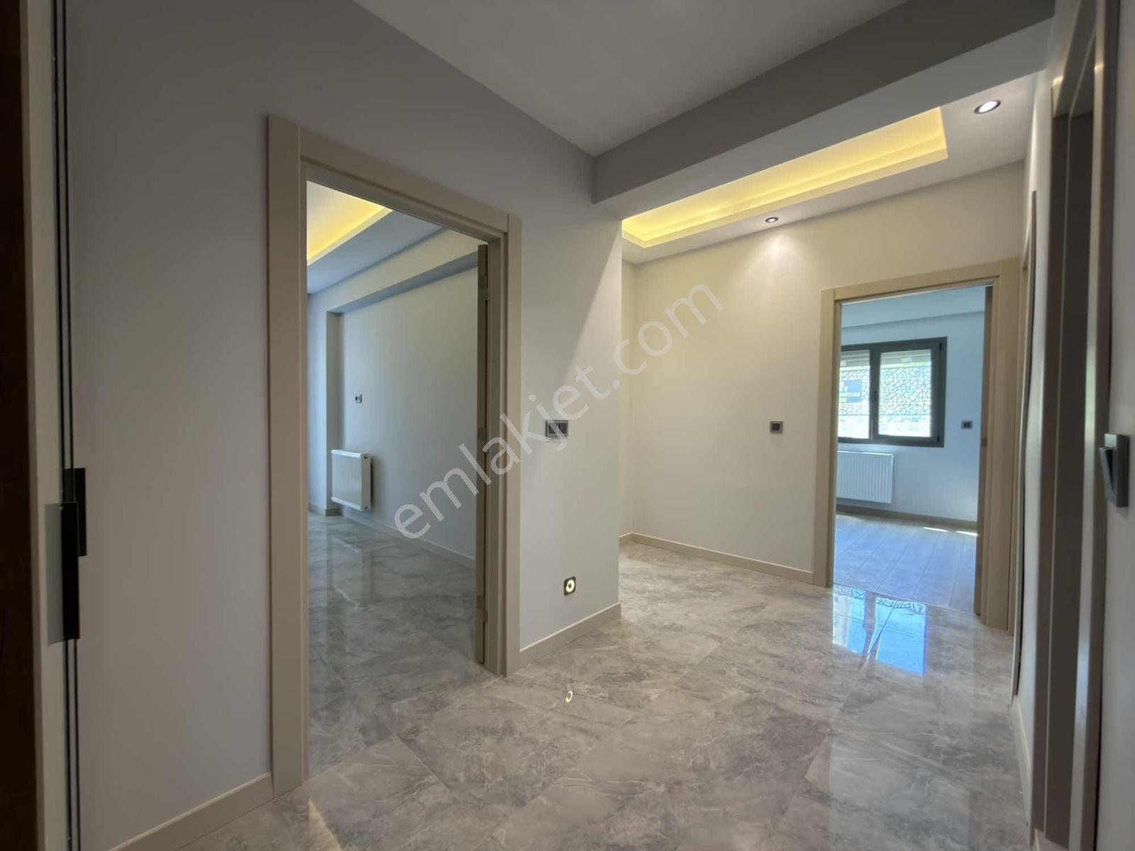 Menemen Koyunderede Satılık Daire 2+1 Site İçerisinde Havuzlu - Görsel 26