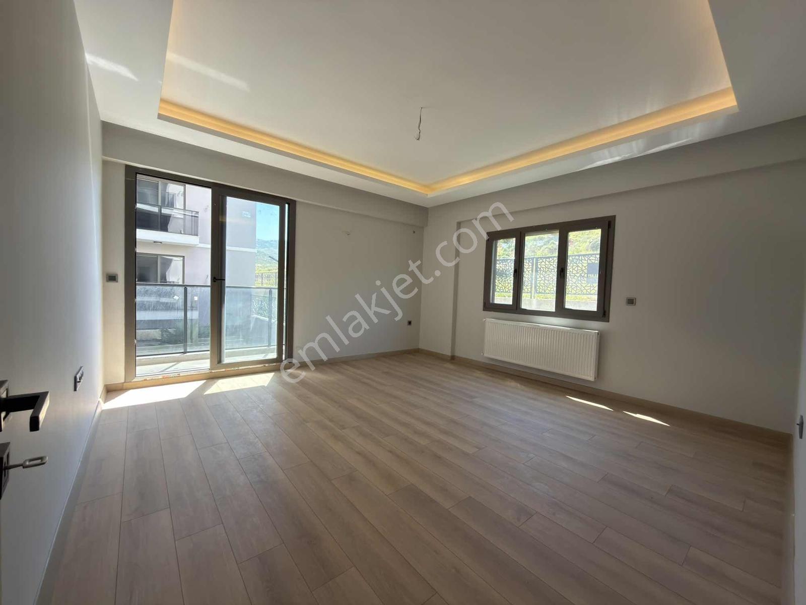 Menemen Koyunderede Satılık Daire 2+1 Site İçerisinde Havuzlu - Görsel 7