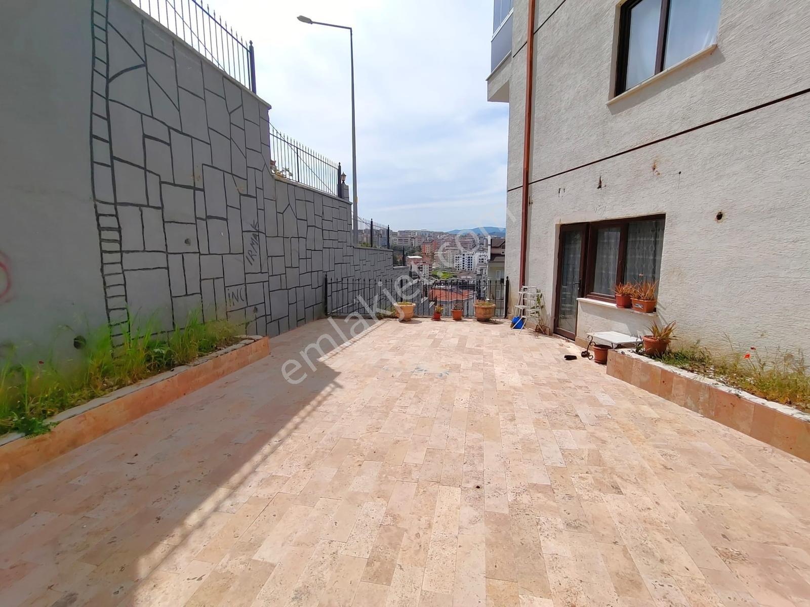 Güzelyalı Burgaz Mah Satılık 2+1 Havuzlu Yeni Daire - Görsel 8