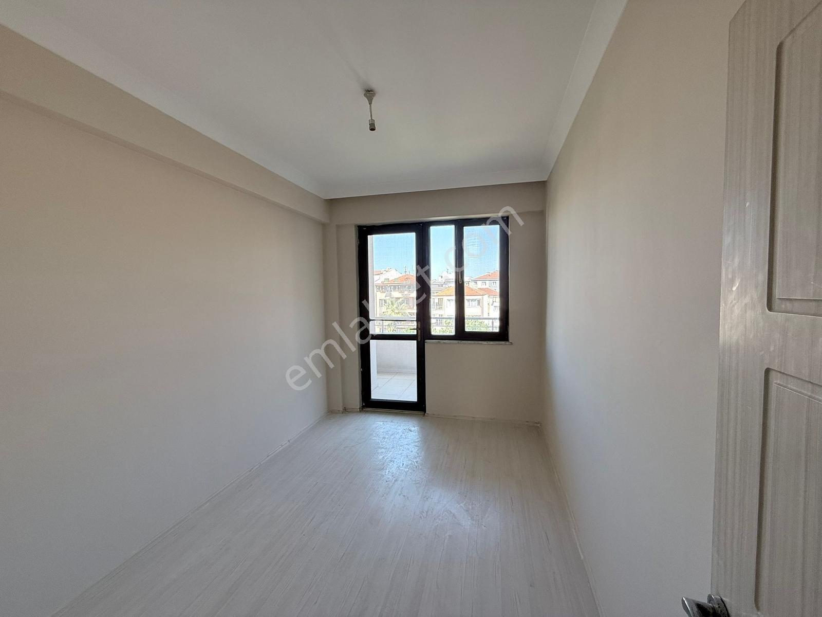 Yalova Merkez Rüstempaşa Yeni Binada 3+1 Aileye Uygun Kiralık - Görsel 10