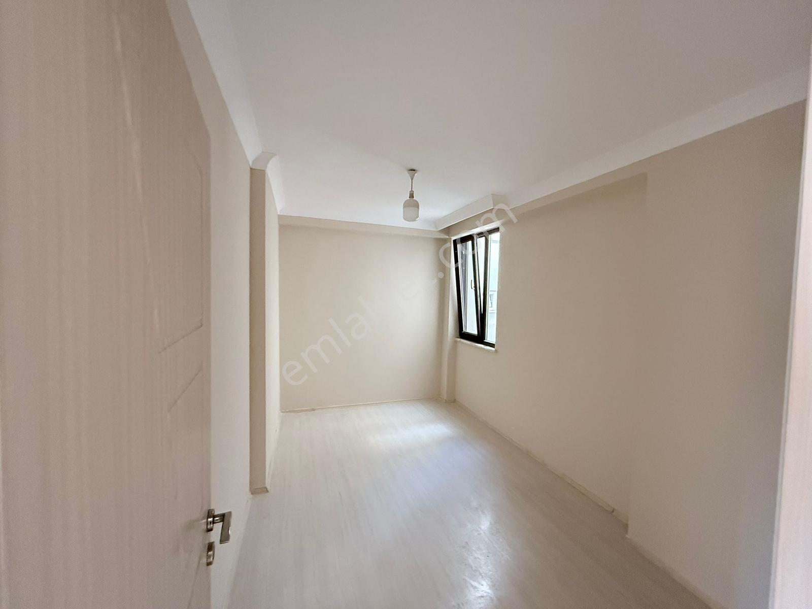 Yalova Merkez Rüstempaşa Yeni Binada 3+1 Aileye Uygun Kiralık - Görsel 8
