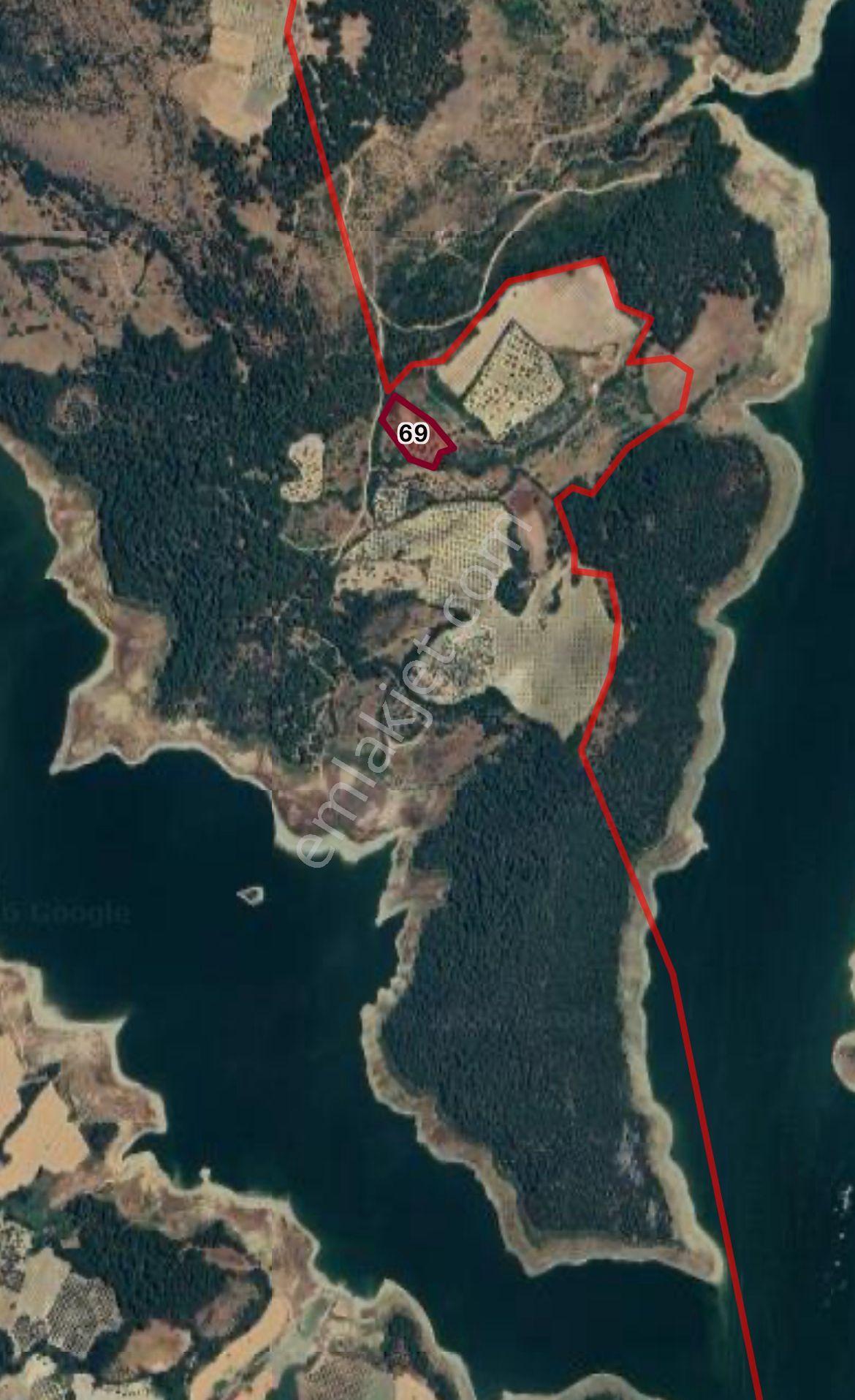 Manisa Soma Satılık Yola Cepheli Baraja Yakın 6800 M2 Tarla - Görsel 17