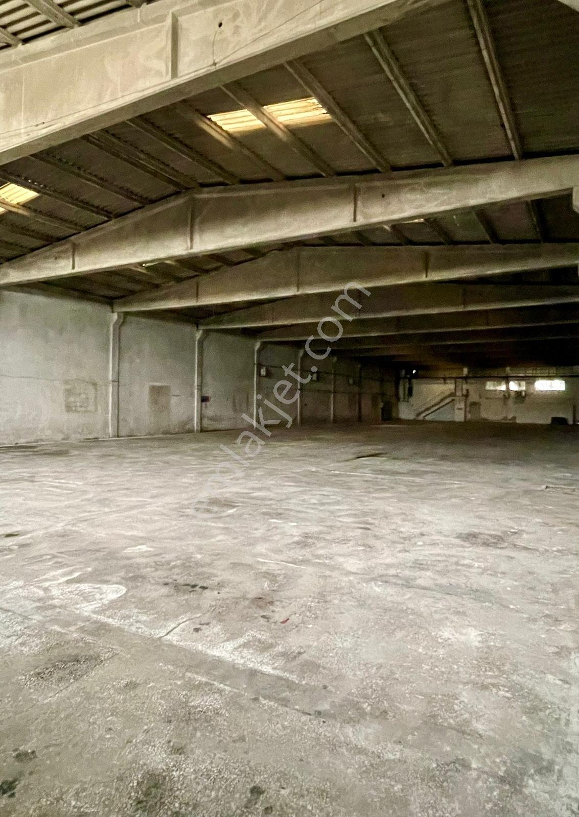 Kaan Bereketler Şubesinden İzmir Asfaltına Cepheli Fabrika Bina - Görsel 33