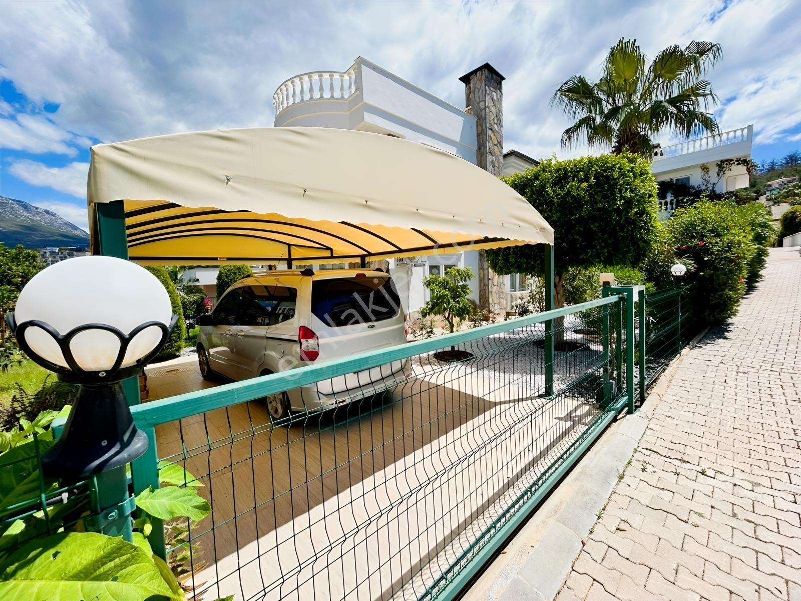 Alanya Kargıcak Avocado Villalarında Satılık 4+1 Lüks Villa - Görsel 2