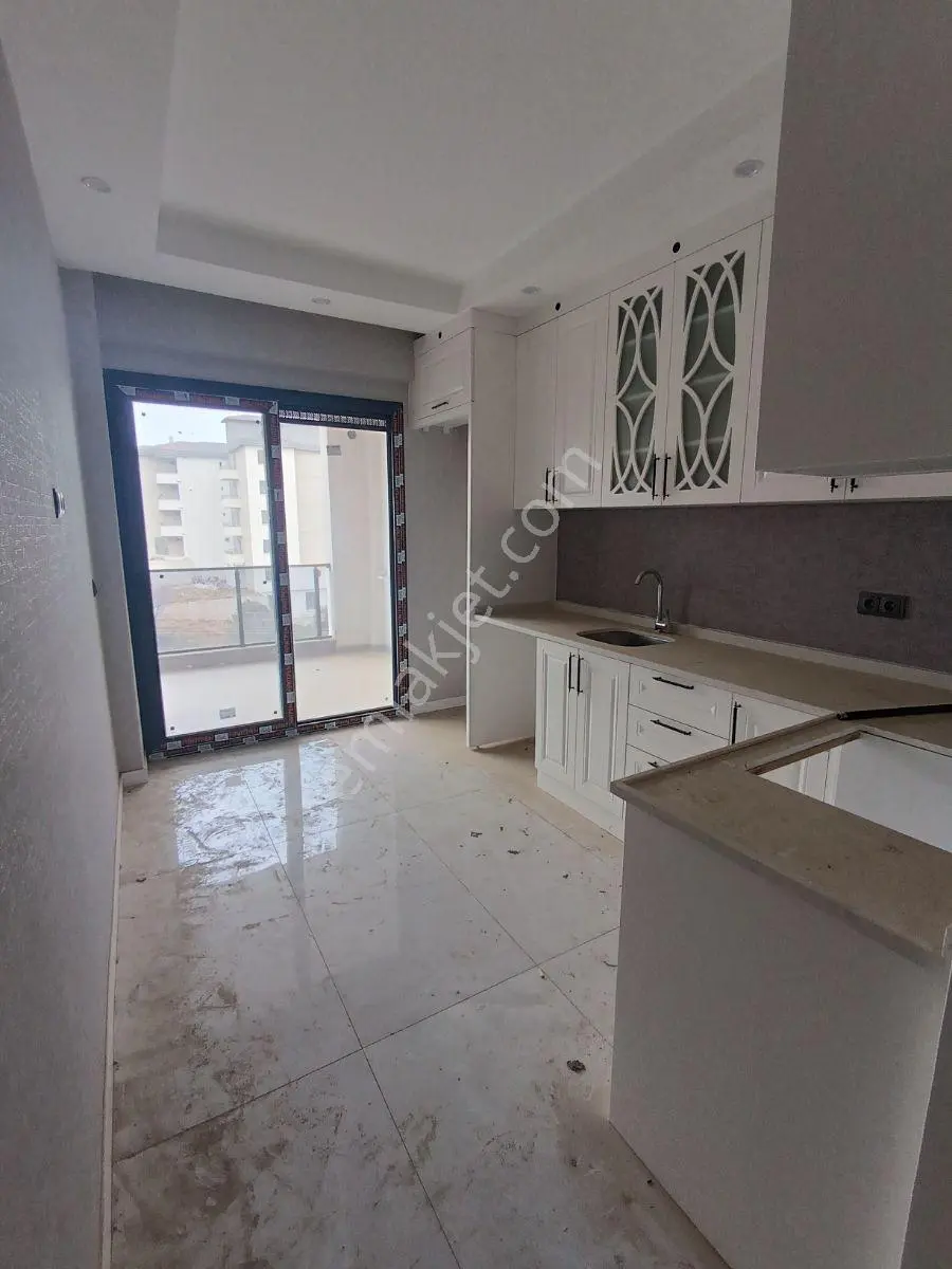 Net Premium Den Çakmak Ta Acil Satılık 3+1 Sıfır Daire