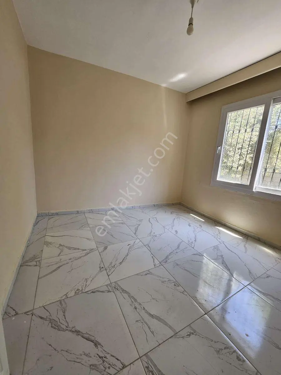 Mersin Yenişehir Cumhuriyet Mah.müstakil 3+1 Kiralık Ev - Görsel 4