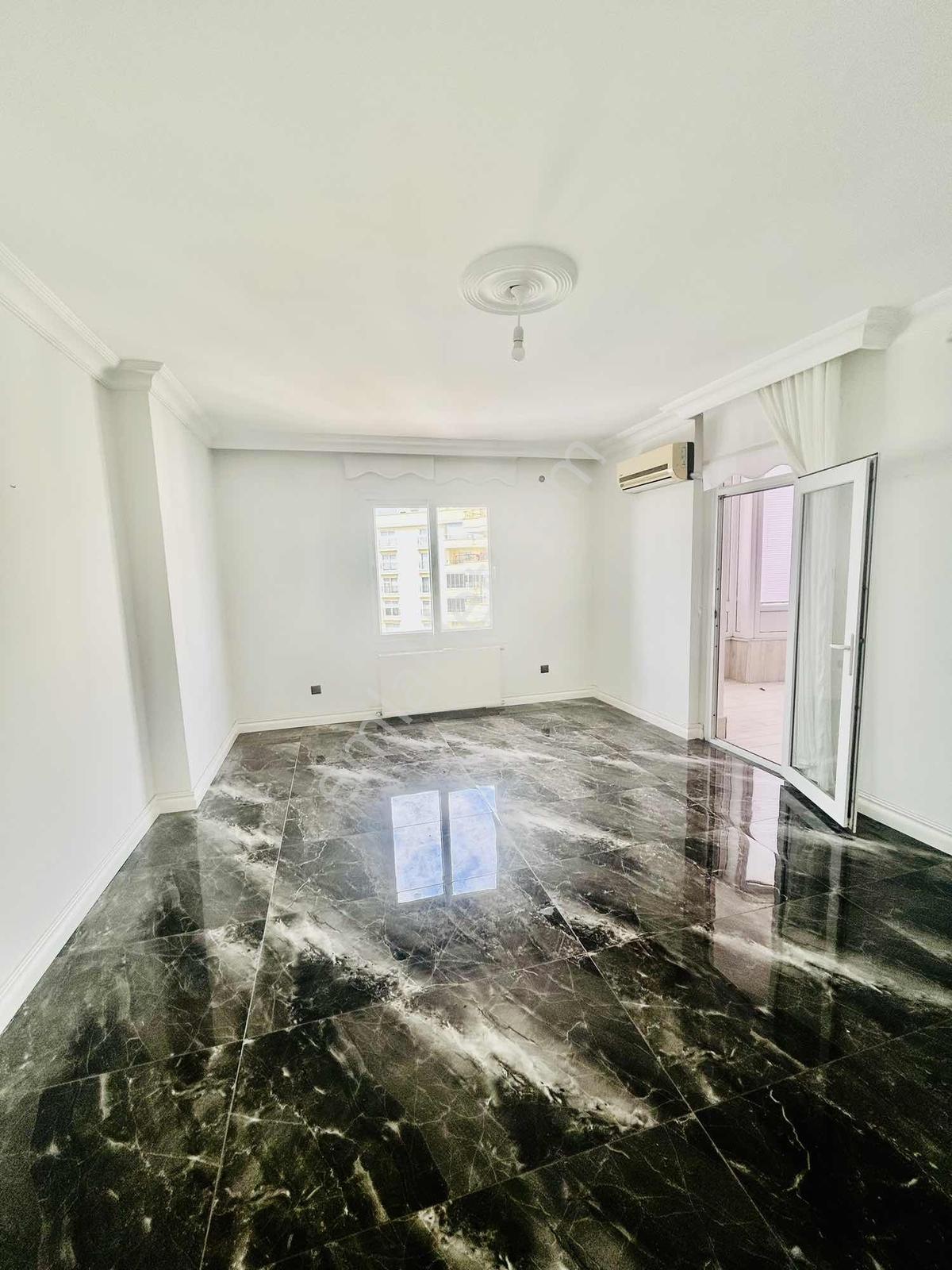 Mersin Mezitli Yenimahlle De Kiralık 3+1 270 M2 Eşyalı - Görsel 9
