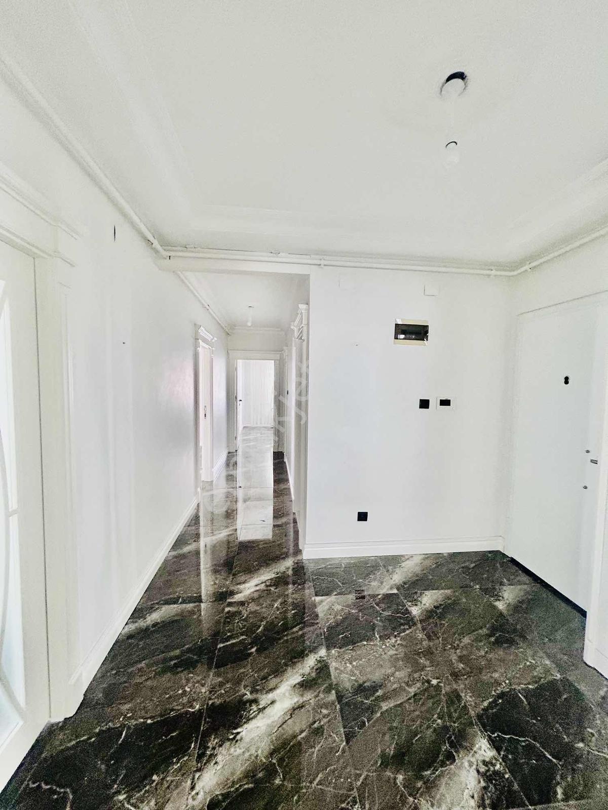 Mersin Mezitli Yenimahlle De Kiralık 3+1 270 M2 Eşyalı - Görsel 21