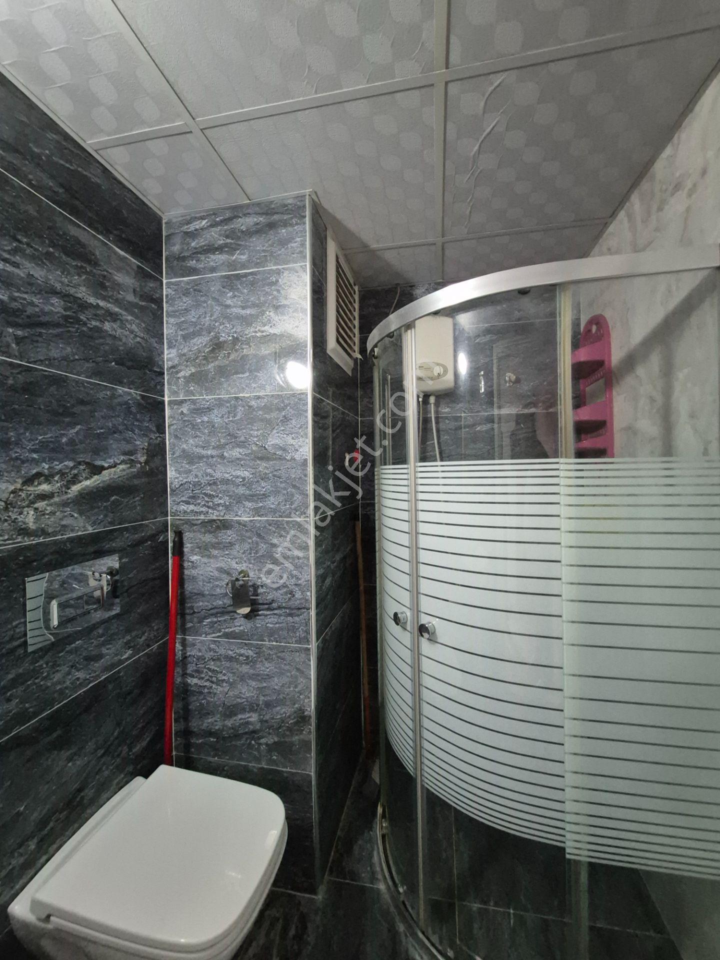Karaçay Mah.'de Dörtyol Meydanda 1+1 Eşyalı Kiralık Daire - Görsel 14