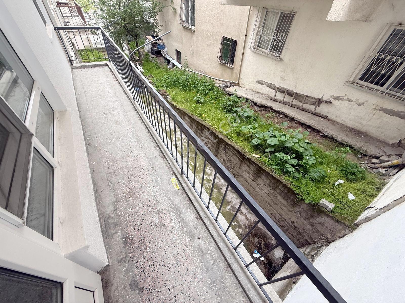 Suadiye Caddesi Üzeri Metro Yakını Full Yapılı Kat Konumunda 2+1 - Görsel 10