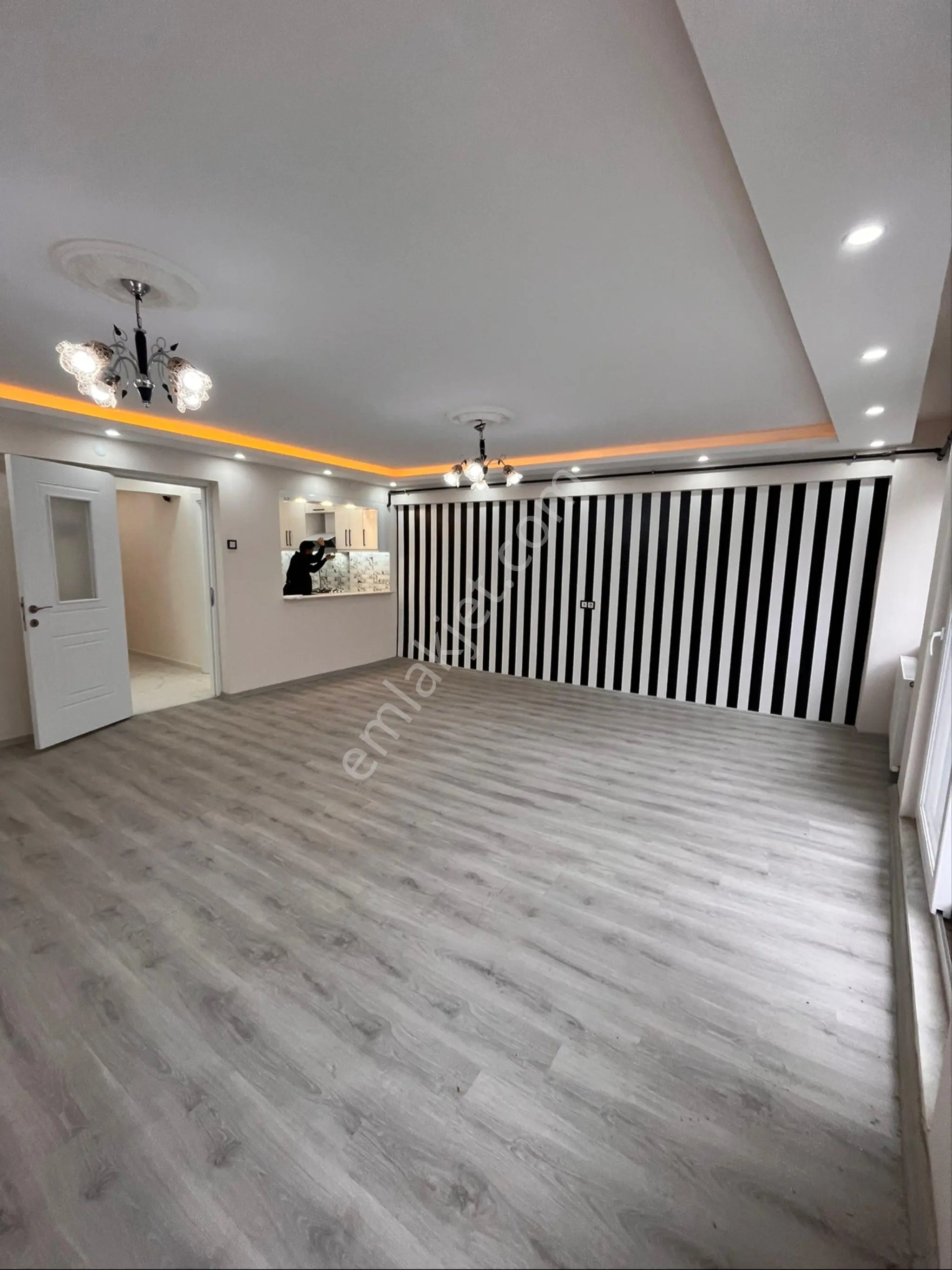 Tevfikiye Mah Satılık 3+1 Geniş Fullll Özellikli Arakat Daire