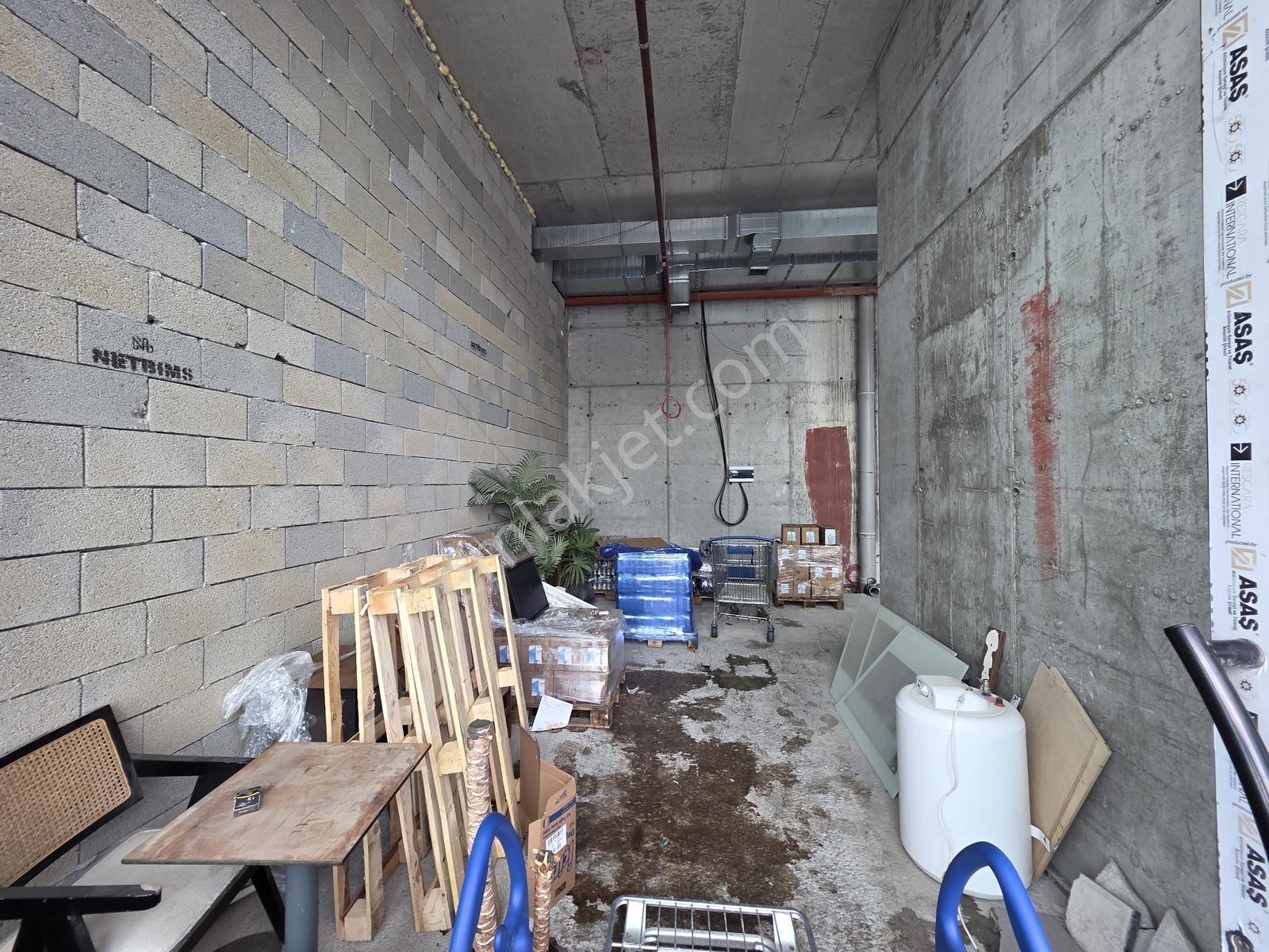Natoyolunda Sultan Fatih Cad. Üzerinde 42m² Kiralık Dükkan - Görsel 5