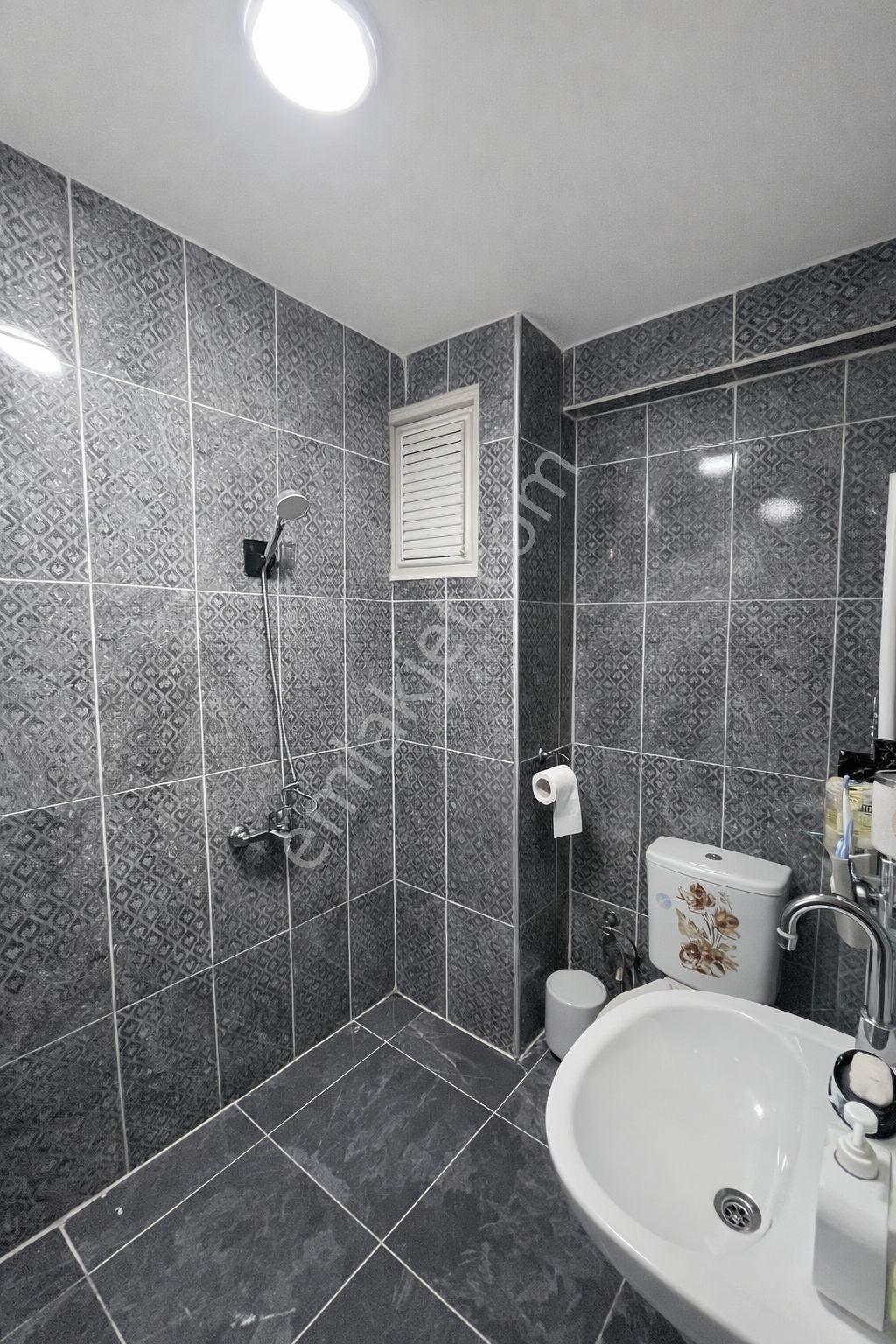 Mustafapaşa Mah Ferah Arakat Site İçi Temiz 2+1 Satılık Daire - Görsel 9