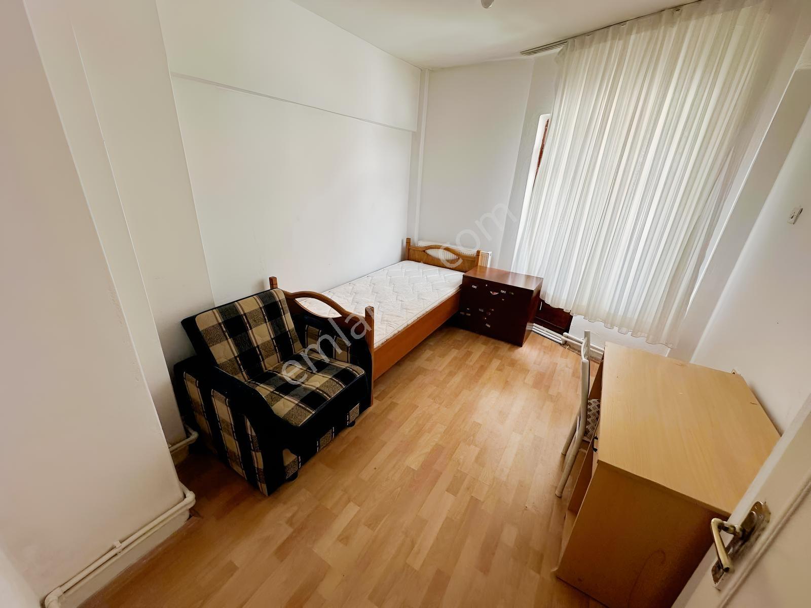 Kılıçsoy'dan Sanatoryum Caddesi Yakını 2+1 Eşyalı Dubleks Daire - Görsel 4