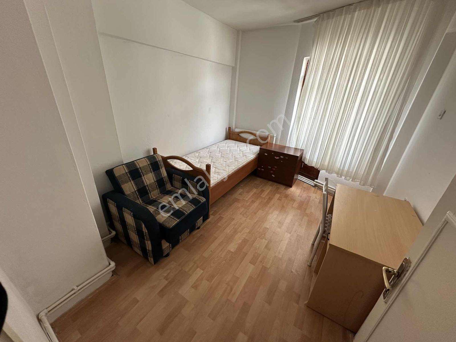 Kılıçsoy'dan Sanatoryum Caddesi Yakını 2+1 Eşyalı Dubleks Daire - Görsel 3