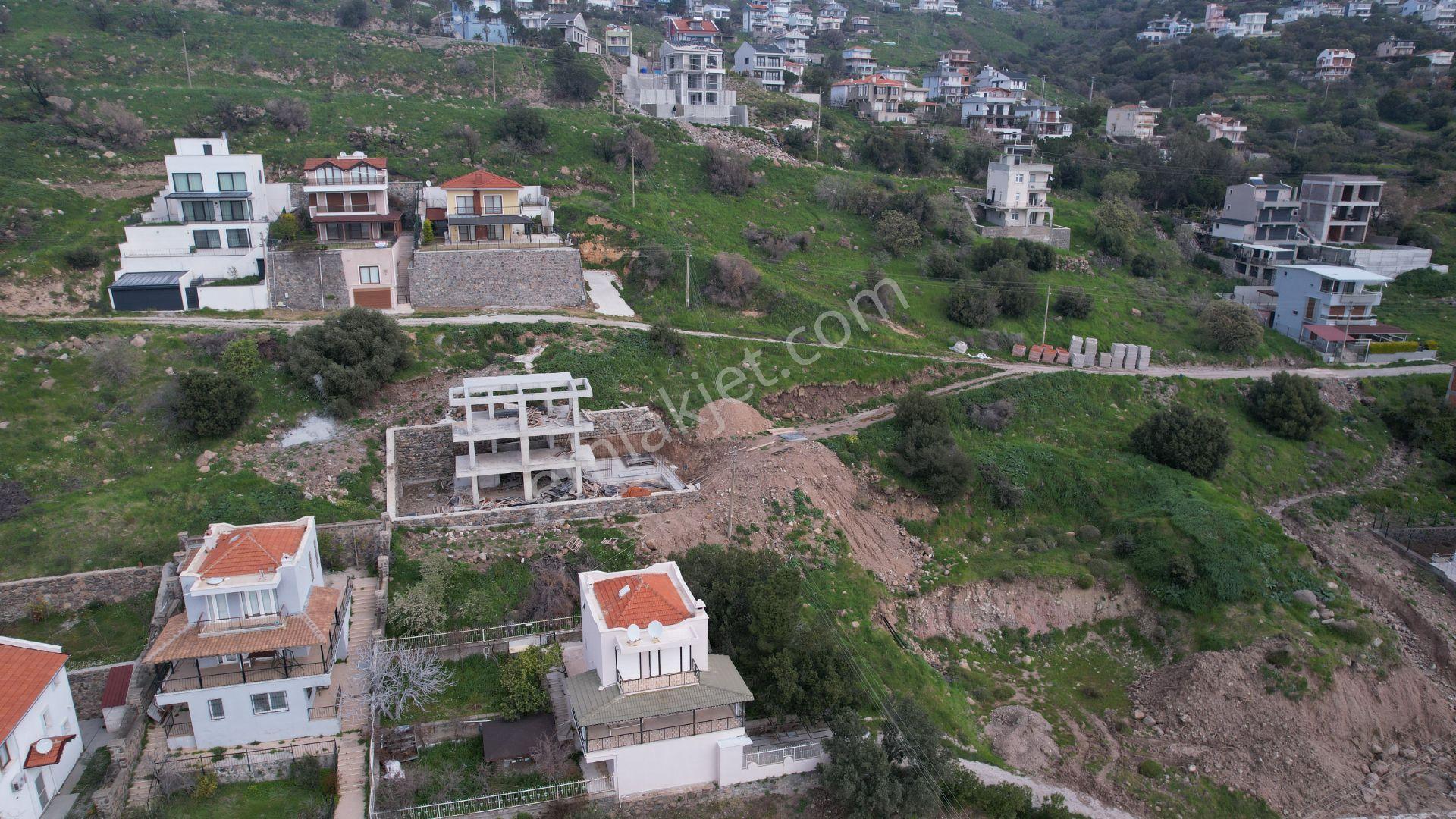 Çandarlı'da Denize 60m, 414m² Satılık Villa Arsası - Görsel 2