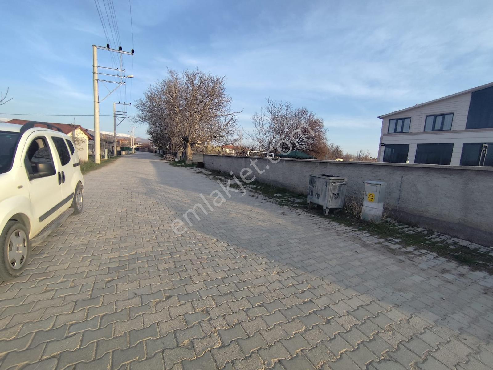 Cm Emlak Sazlıca Bim Market Arkası Caddeye Sıfır 700 M2 Arsa - Görsel 5