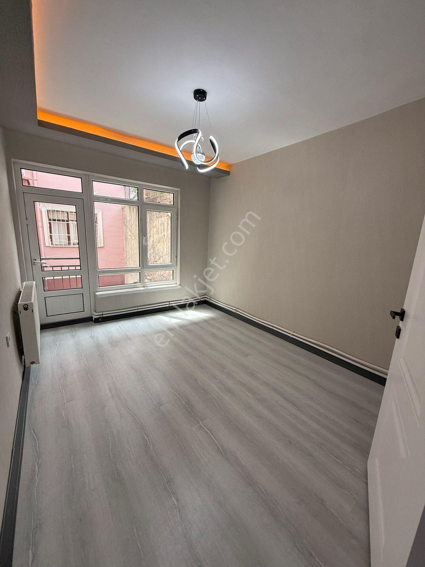 Bilgen Vatan'dan Aşıkpaşa Cadde Yakını Balkonlu Megalüks Yapılı Masrafsız Bakımlı Satılık 3+1 - Görsel 18