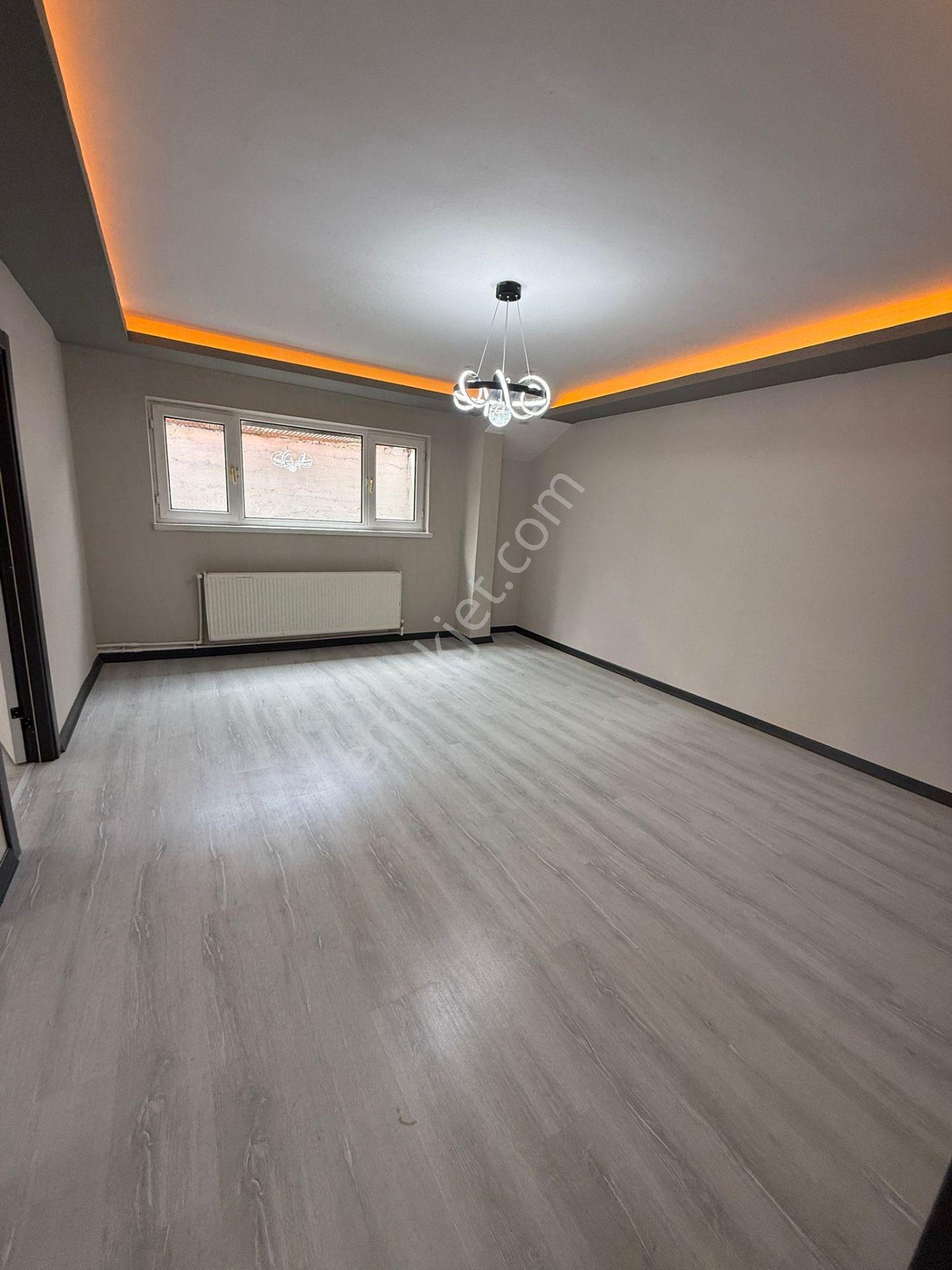 Bilgen Vatan'dan Aşıkpaşa Cadde Yakını Balkonlu Megalüks Yapılı Masrafsız Bakımlı Satılık 3+1 - Görsel 9