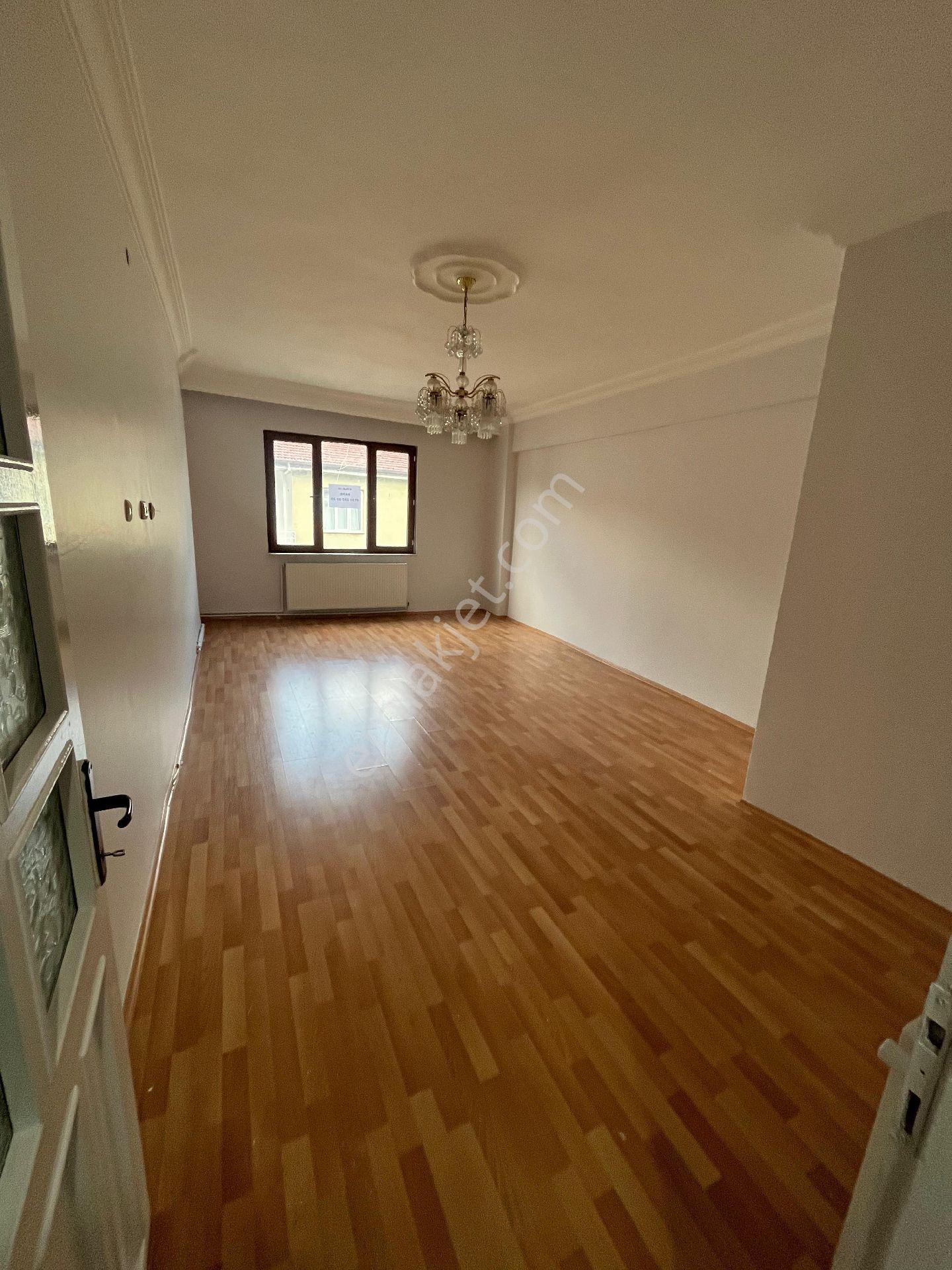 Üniversite Mahallesi Şen Sokak Tuba Apartmanı - Görsel 3