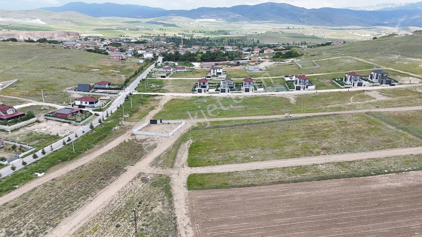 Aktaş Cumhuriyet Mah. 413 M2 Satılık İmarlı Arsa . Cm Emlaktan - Görsel 3