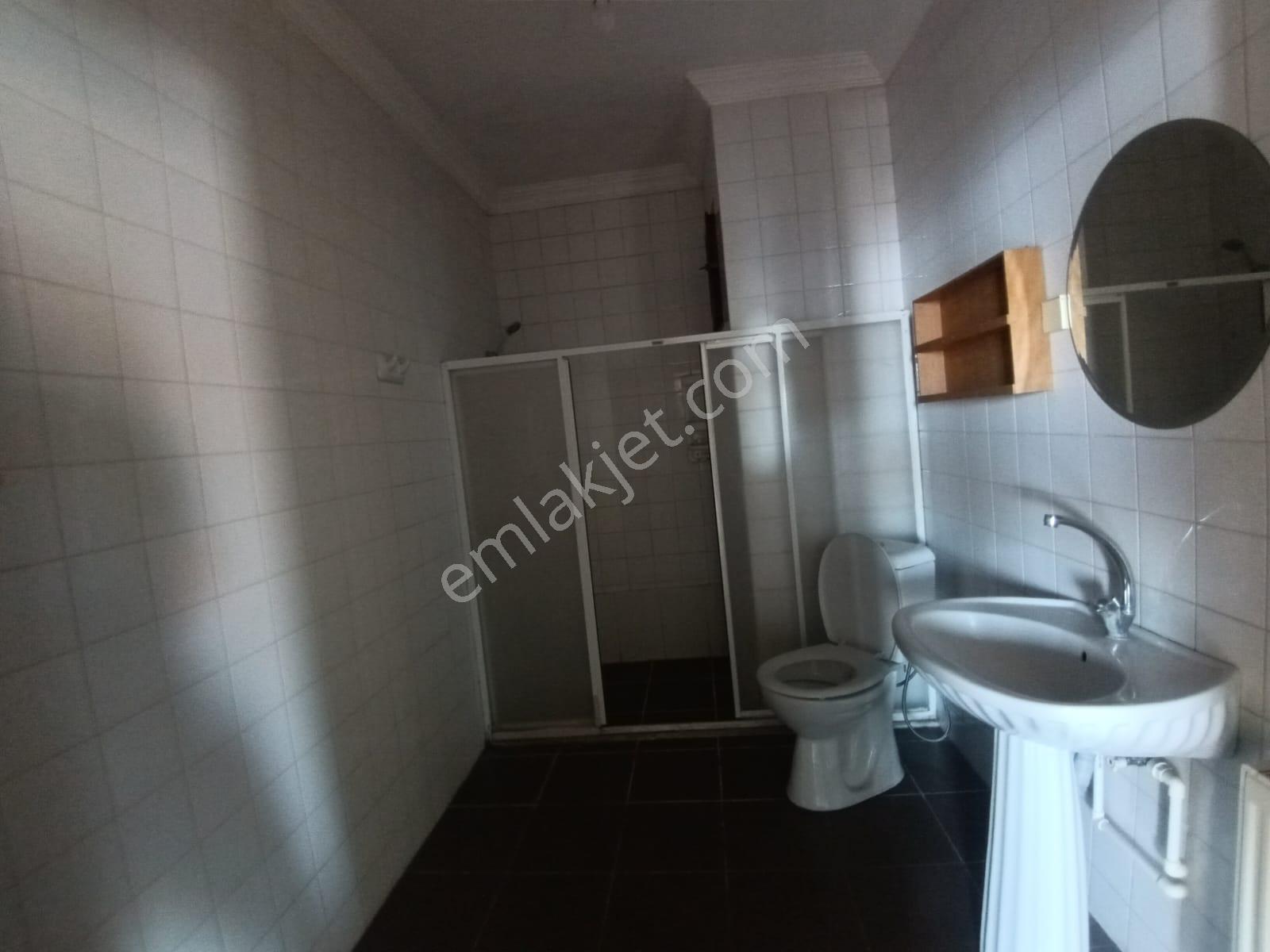 Tekirdağ Süleymanpaşa Vatan Mahallesi’nde Ana Yola Yakın, Ulaşımı Kolay 2+1 Kiralık Daire - Görsel 11
