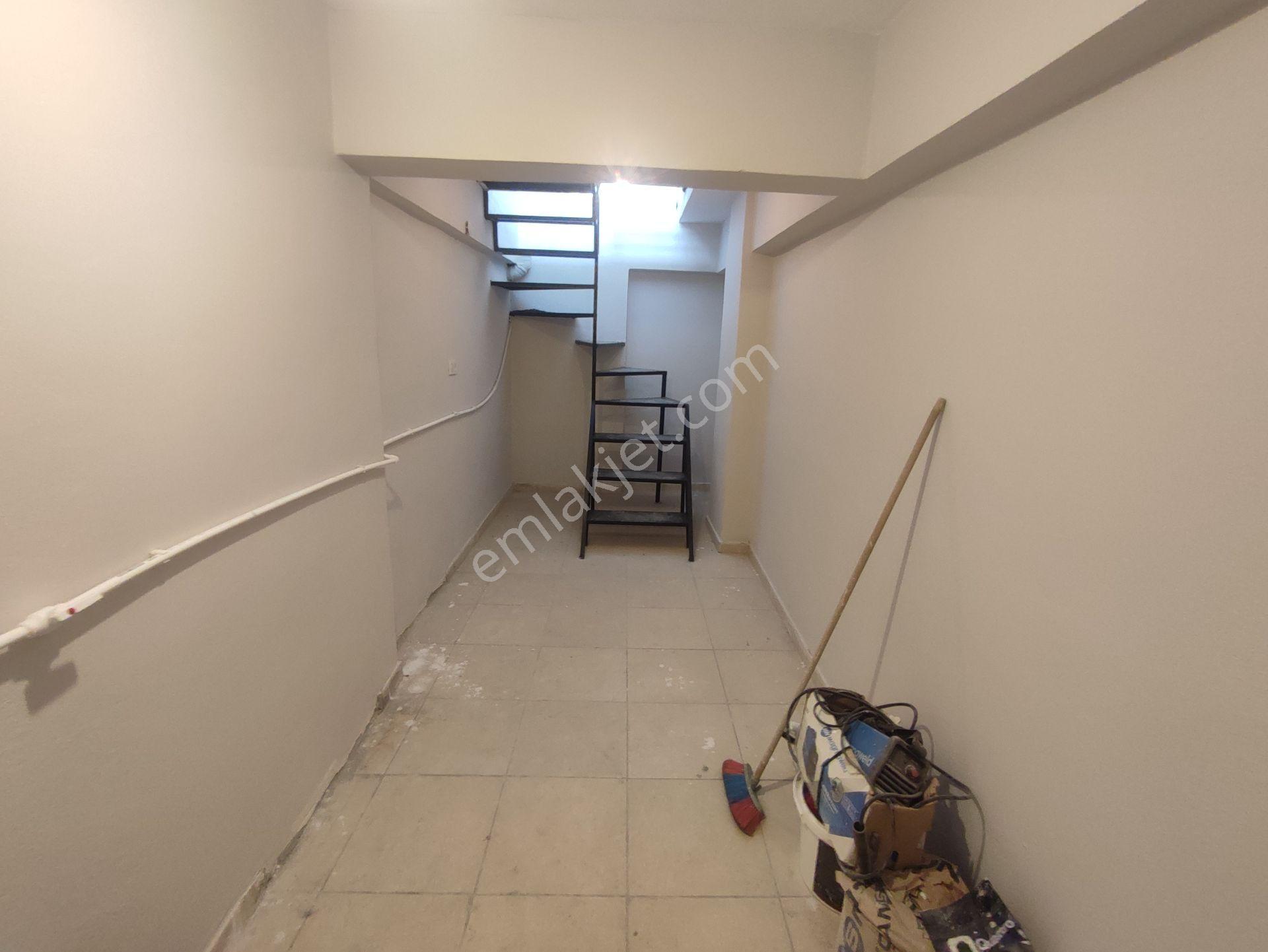 Balcıoğlundan Kartaltepe Mah. Aeg Otobüs Durağı Önünde Satılık 24 M2 Depolu Dükkan - Görsel 12